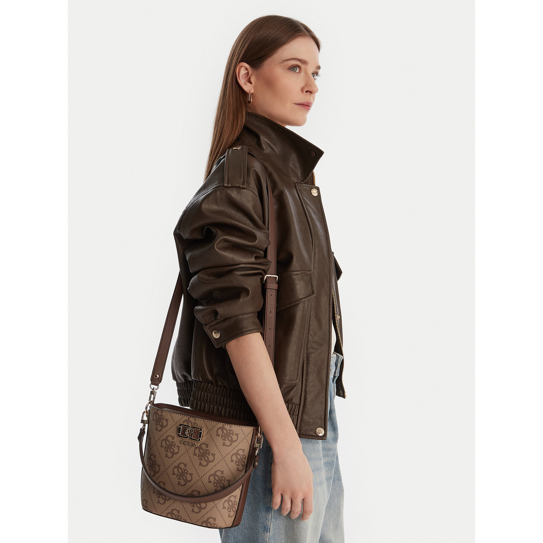 Дамска чанта Guess Karnilla Logo HWOS99 01010 Кафяв