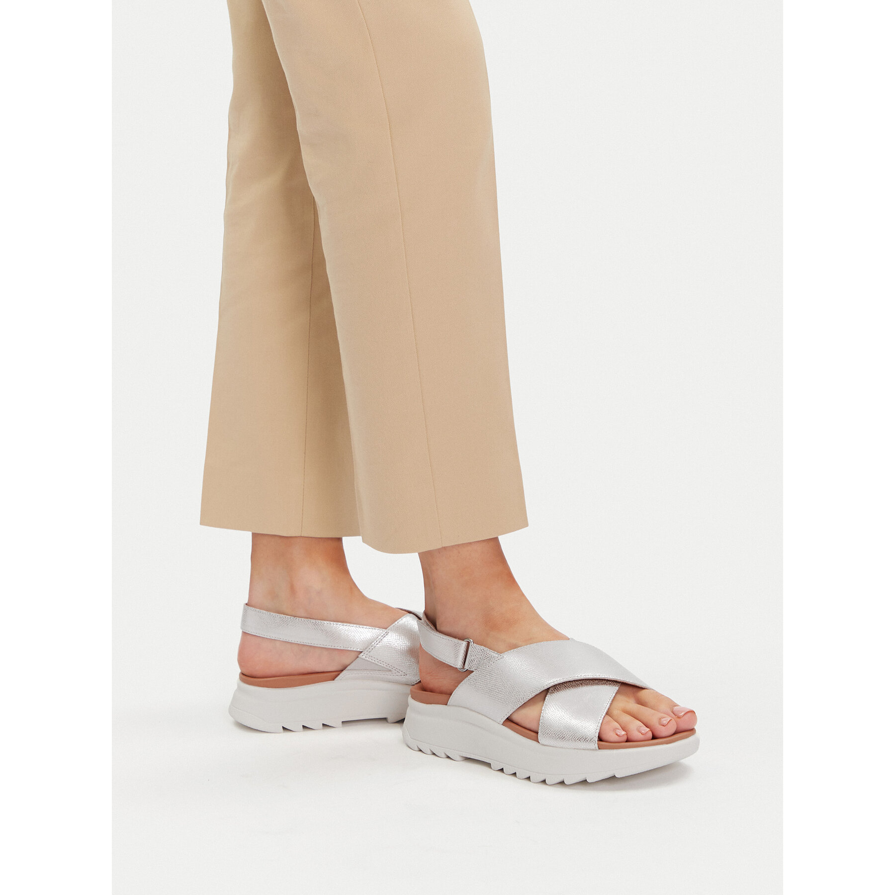 Sandale Clarks DashLite Wish 26171951 Argintiu