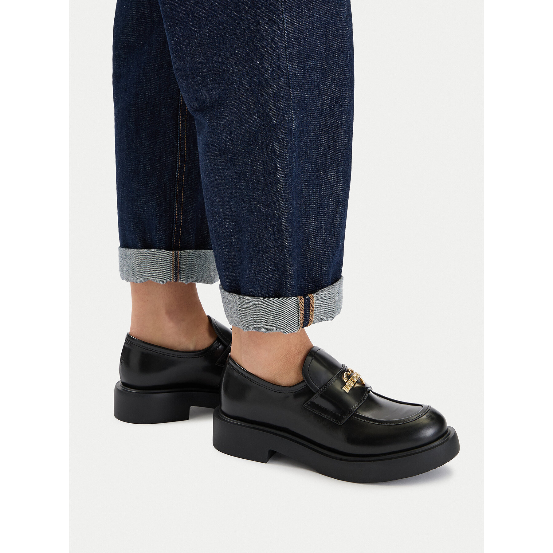 Loafers LOVE MOSCHINO JA10404G1NJD000041 Čierna
