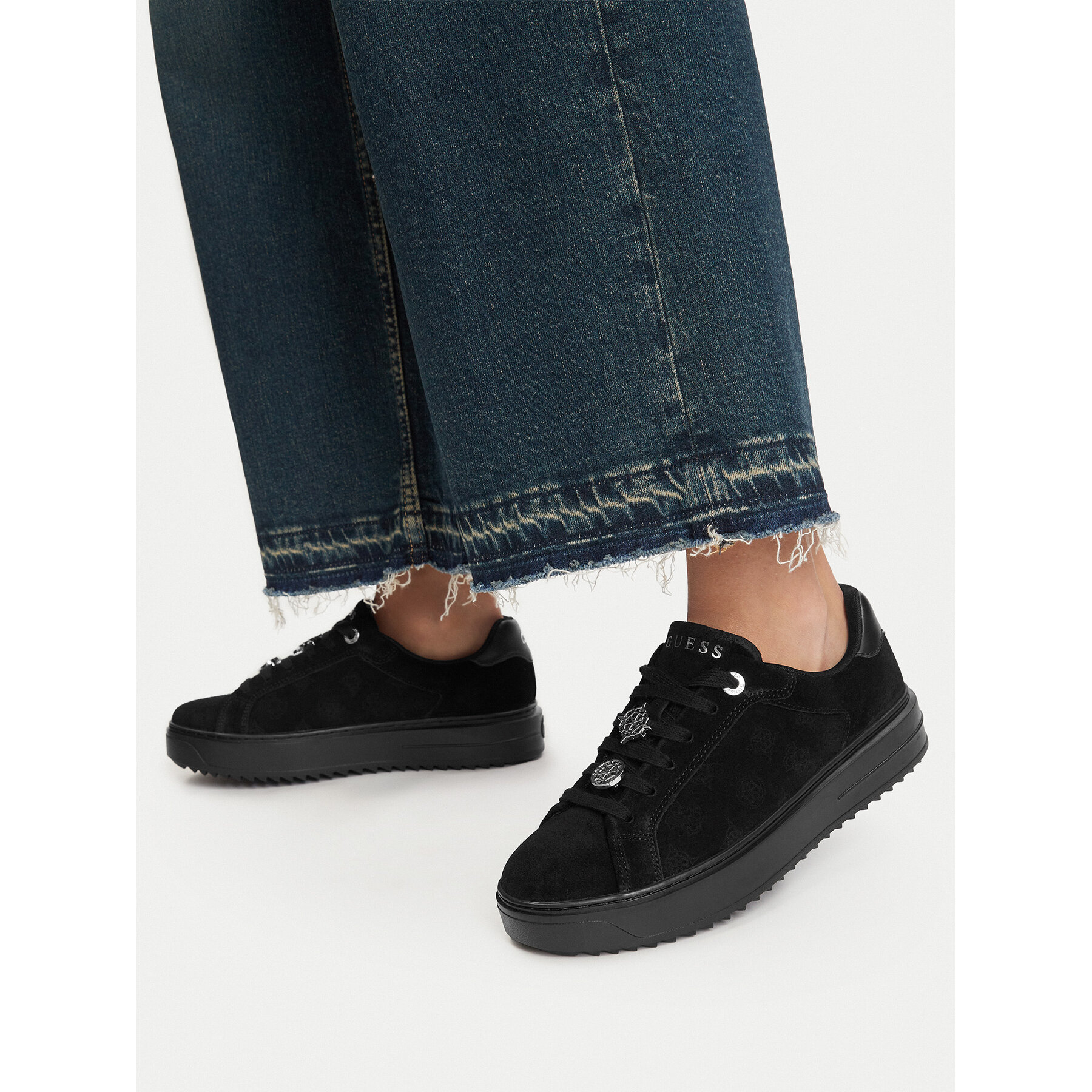 Сникърси Guess FLFDU2 SUE12 Черен