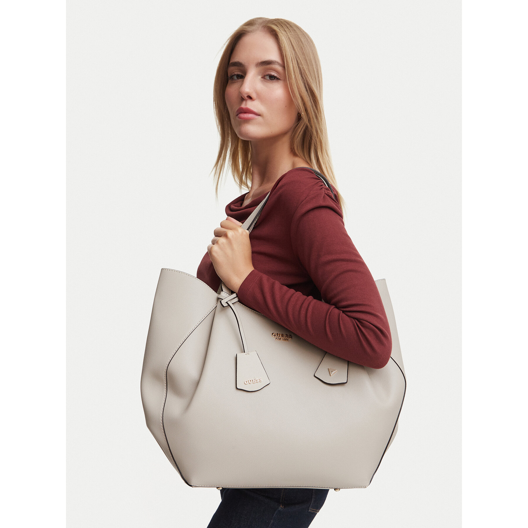 Дамска чанта Guess Amorette HWBG78 98240 Светлобежов