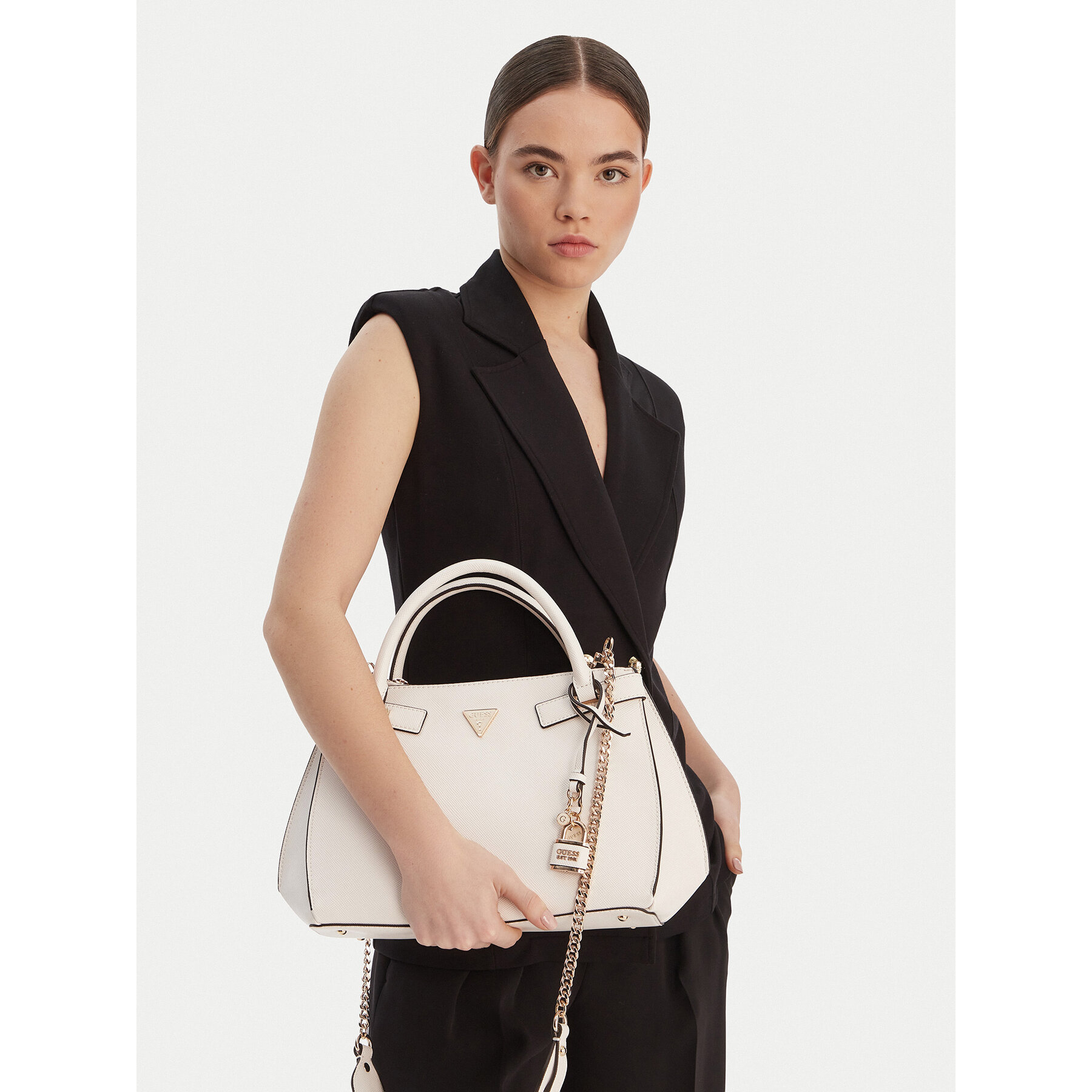 Дамска чанта Guess Serenova HWZG80 91060 Екрю