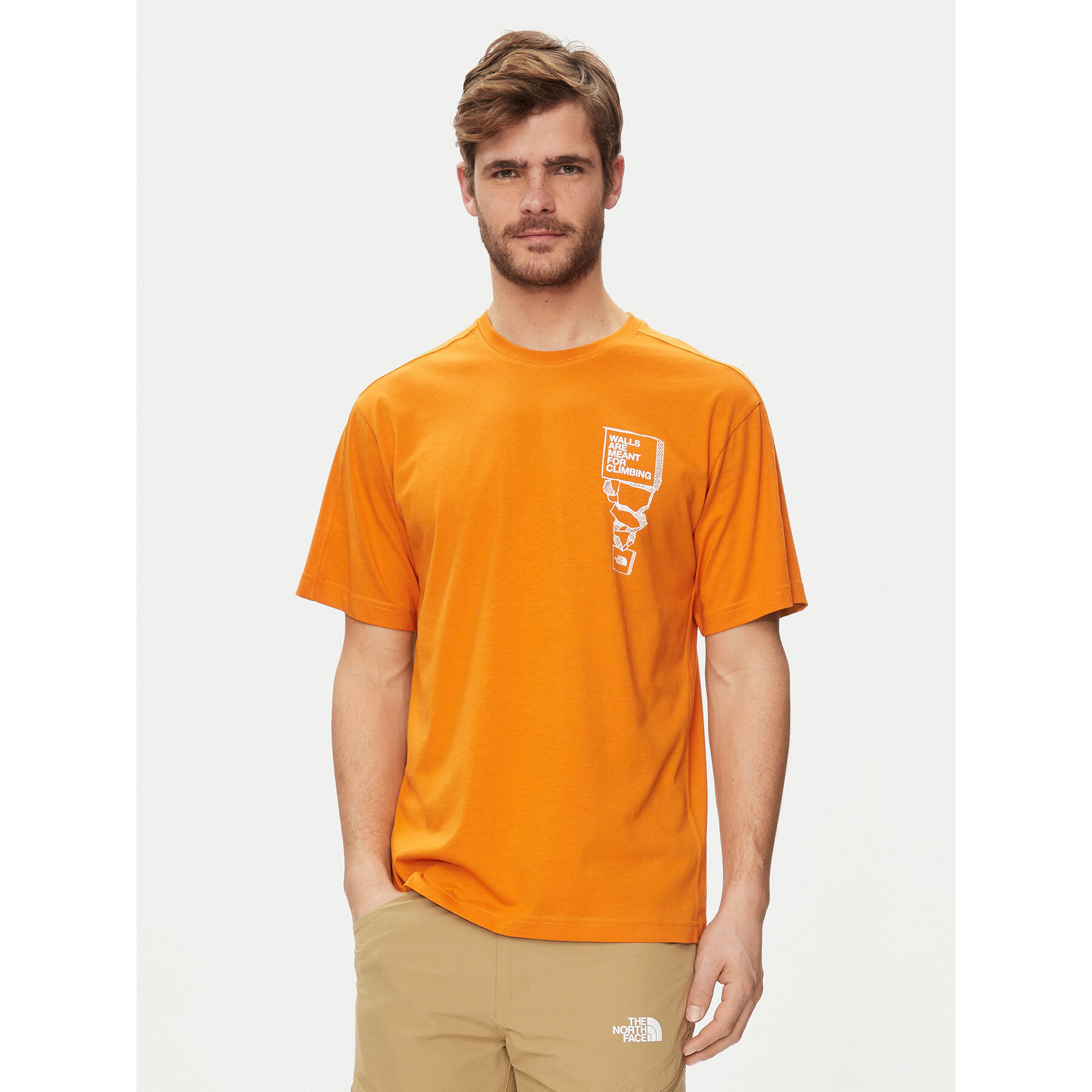 The North Face T-shirt NF0A87FF Narančasta Regular Fit