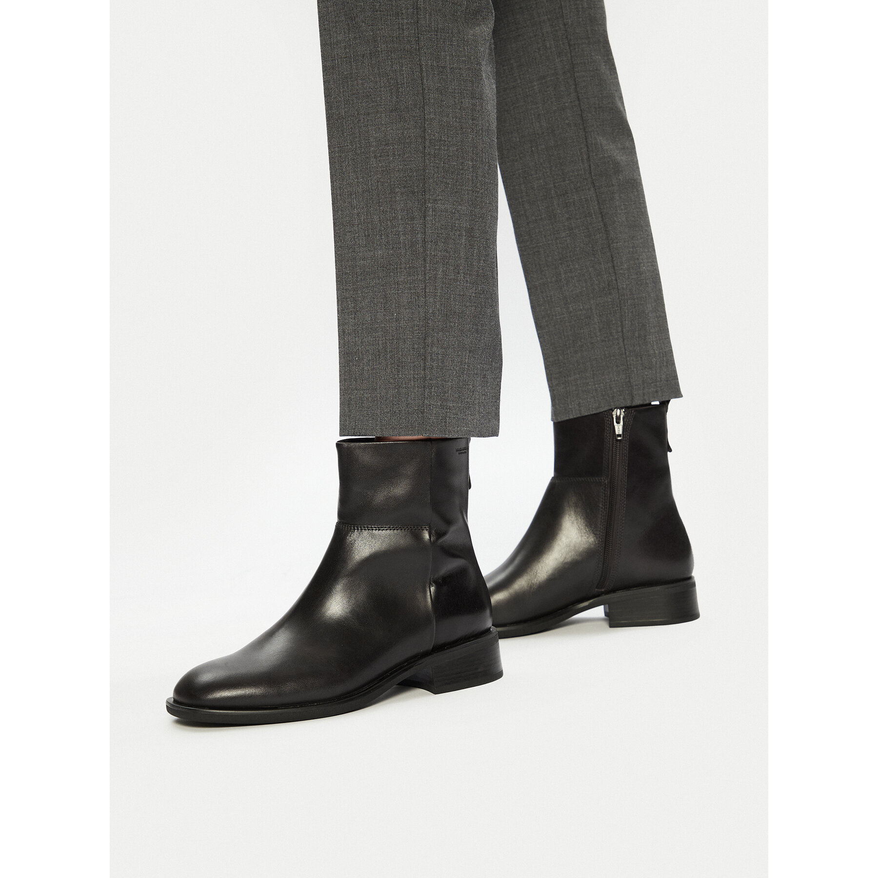 Īsie zābaki Vagabond Shoemakers Sheila 5835-001-35 Brūns