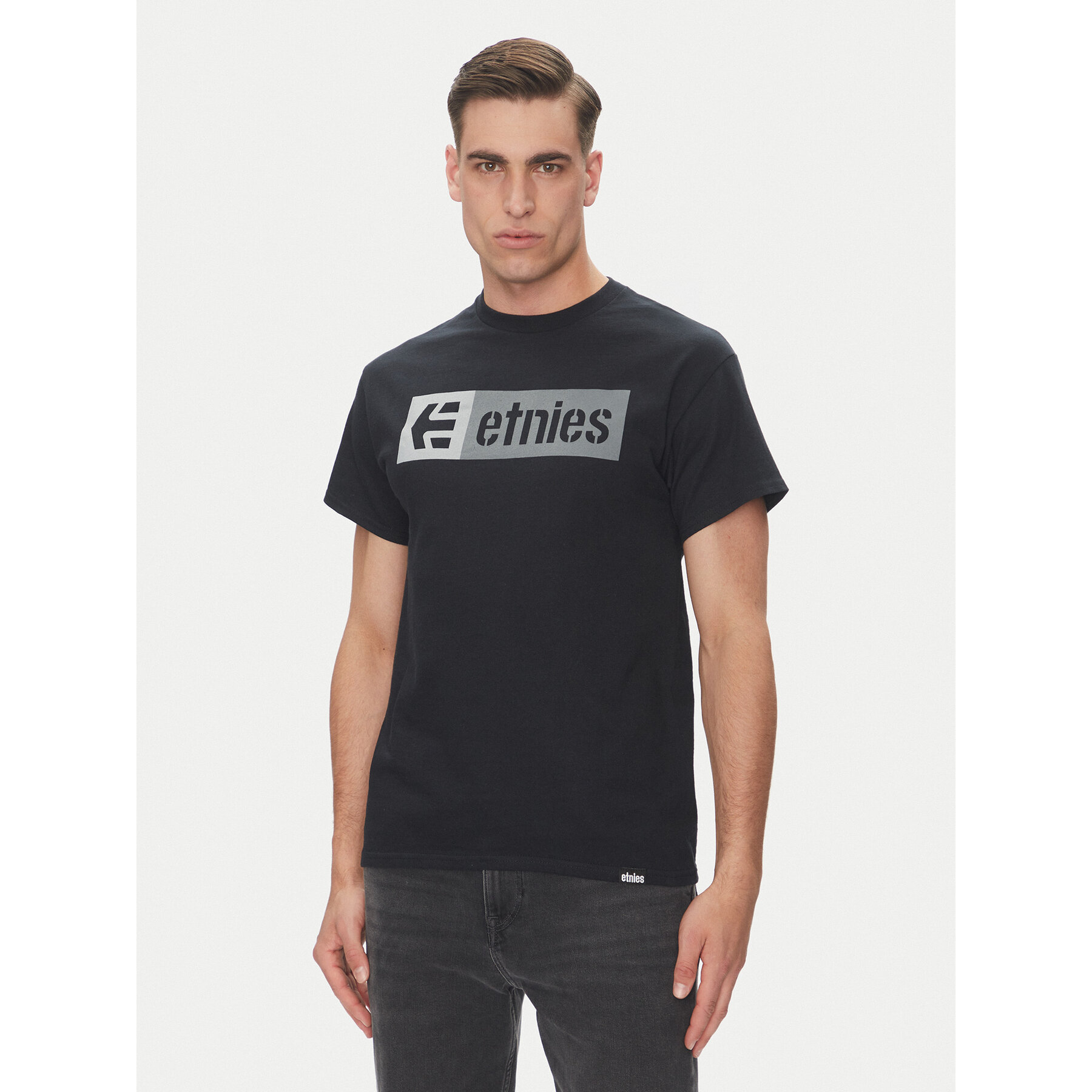 Etnies T-shirt New Box 4130002282 Crna Regular Fit