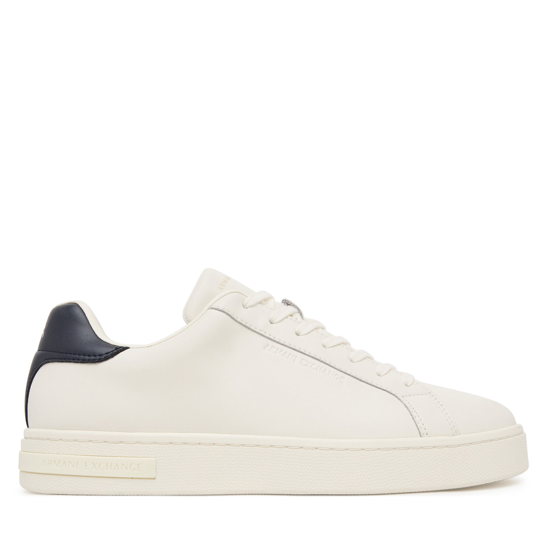 Sneakersy Armani Exchange XM000141 AF11912 M0036 Biela