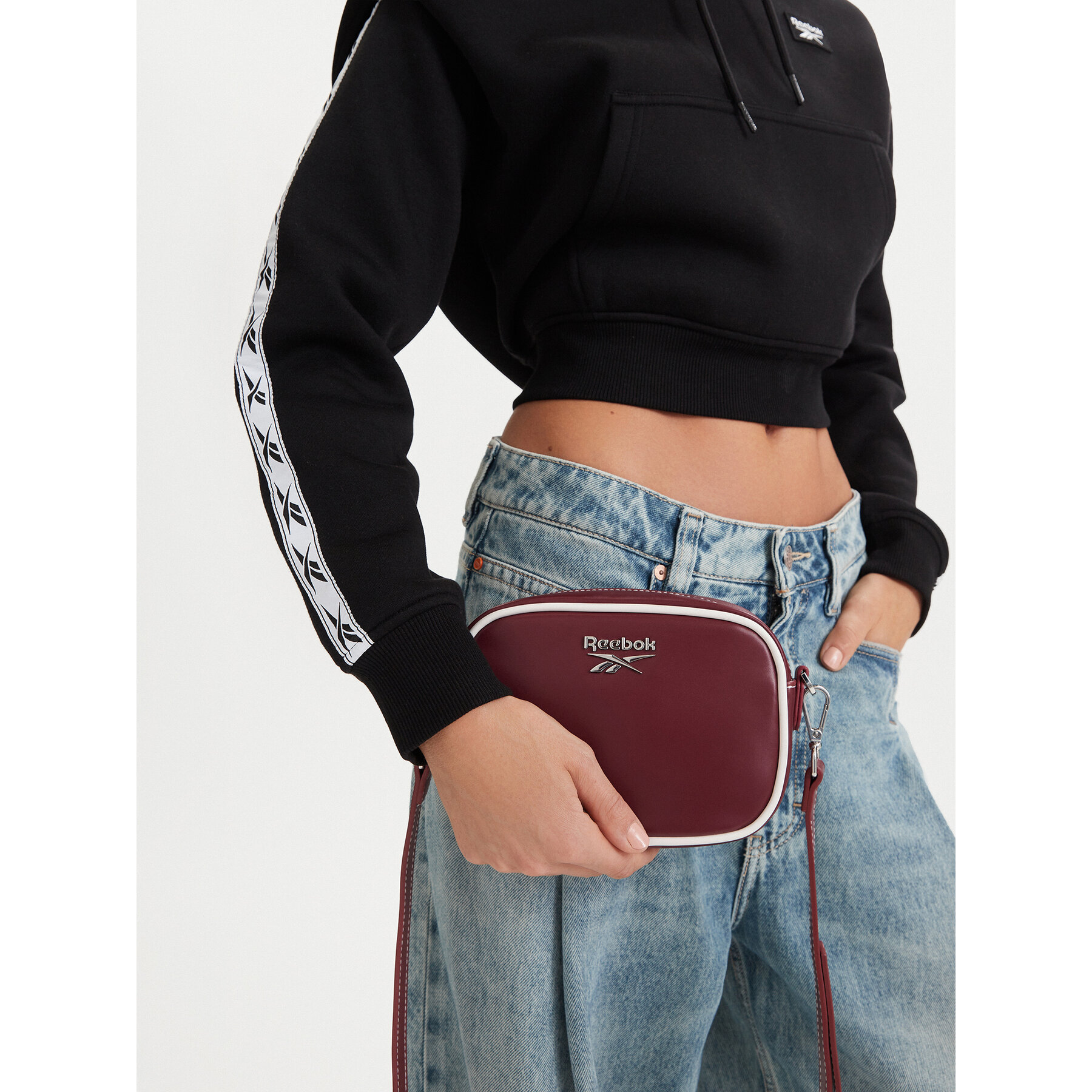 Torbica Reebok CWBEO-RBK-L-004-10 Tamnocrvena