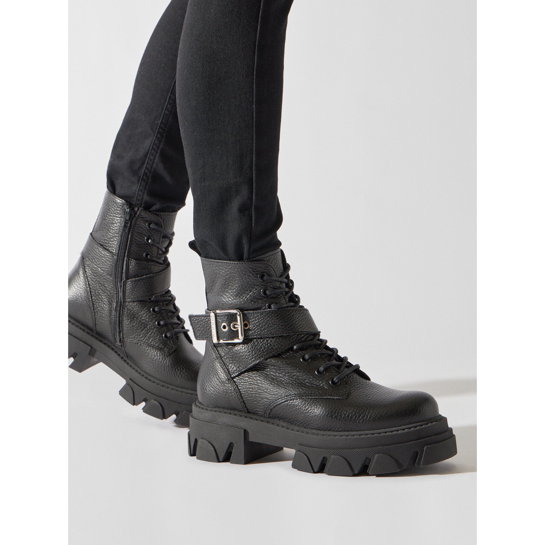 Outdoorová obuv Steve Madden Mae SM19000034 SM19000034-017 Čierna