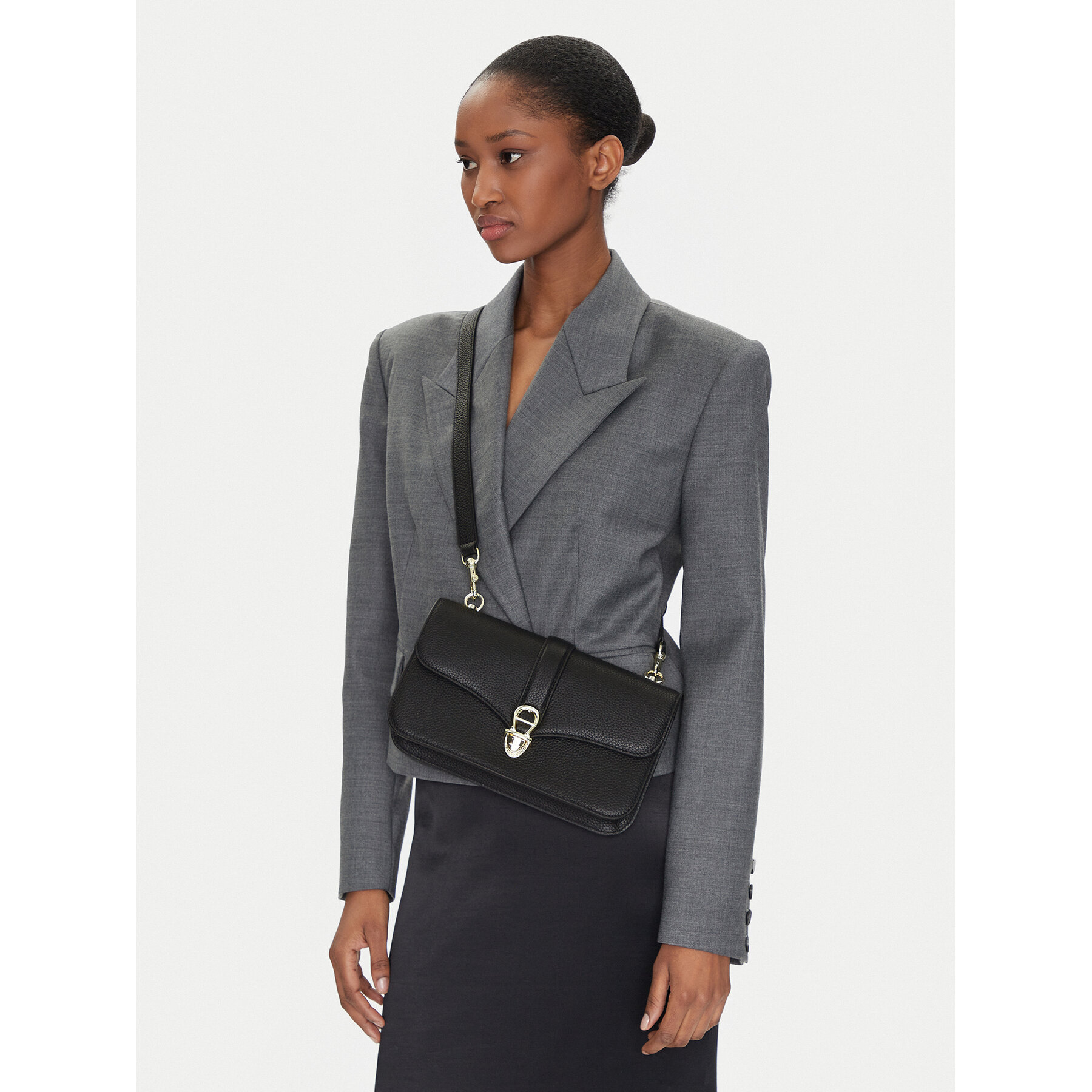 Torbica Aigner 132412 Crna