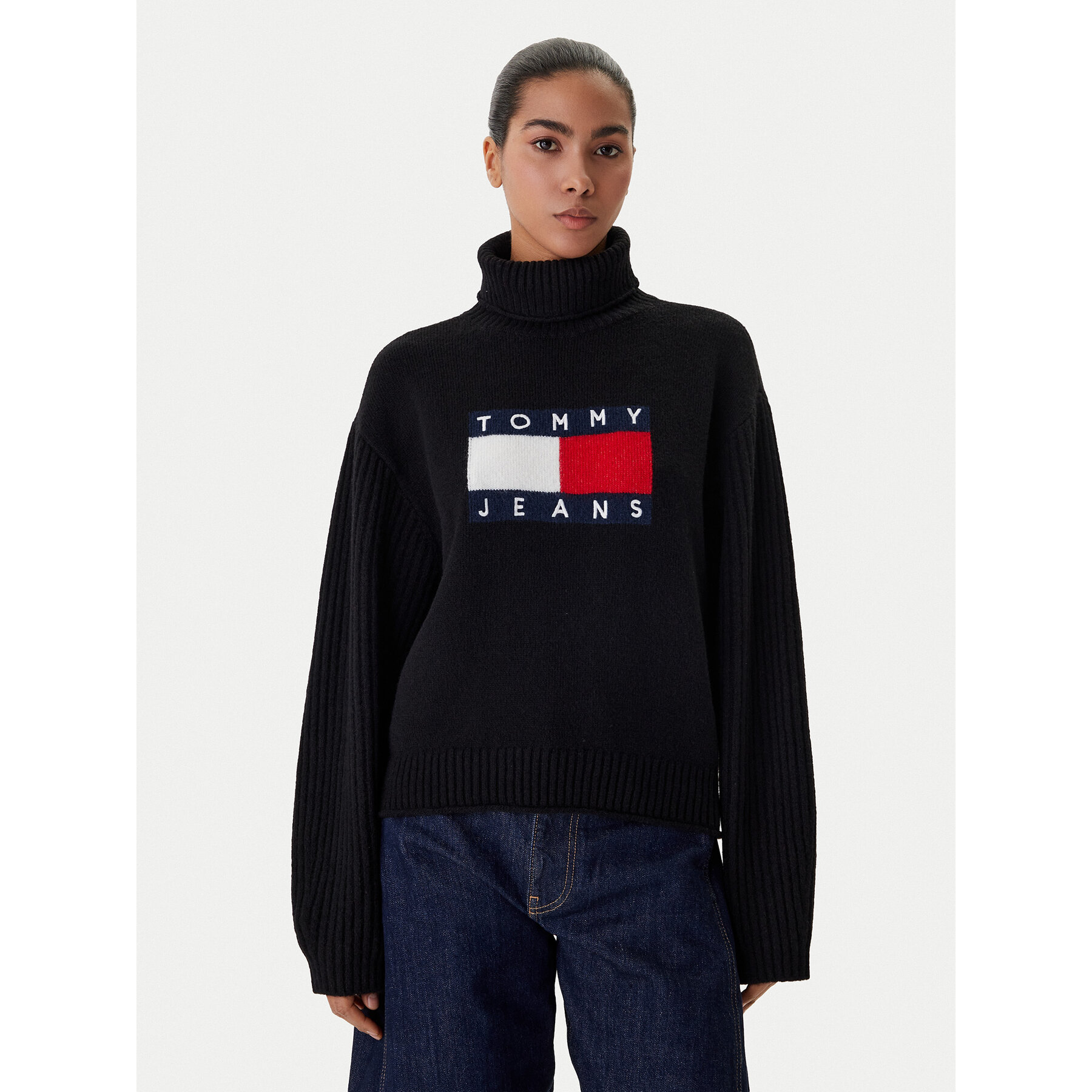 Tommy Jeans Rollkragenpullover Flag DW0DW22108 Schwarz Relaxed Fit