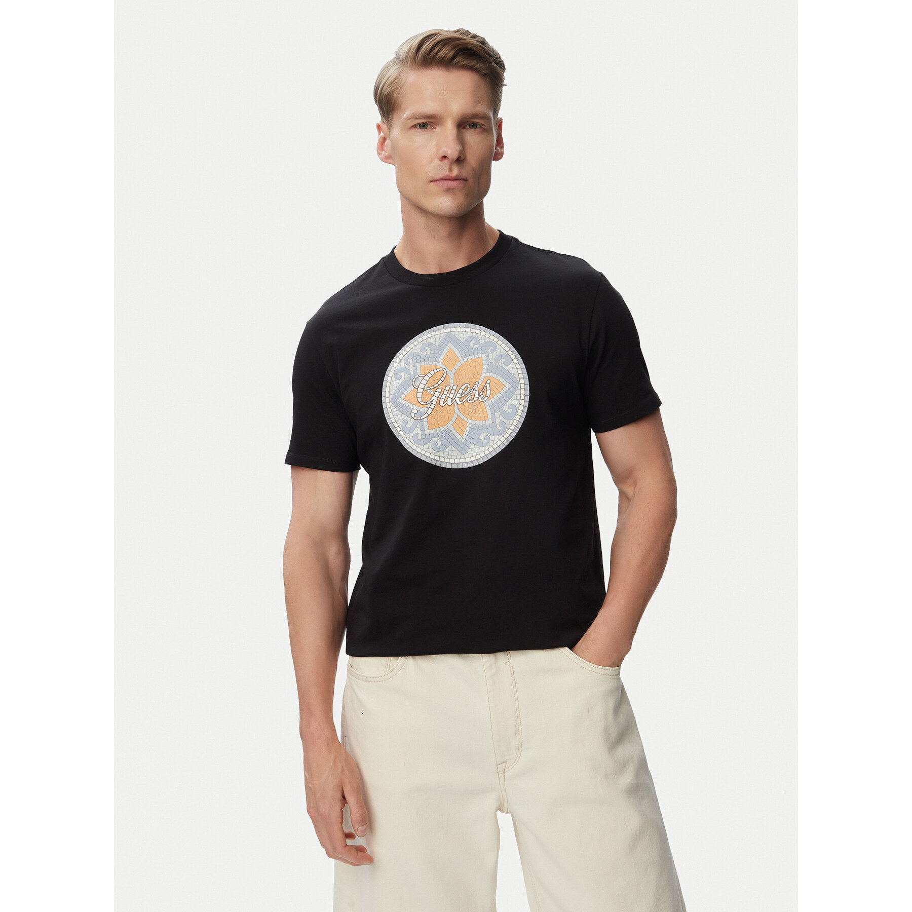 Guess T-shirt M6GI48 K3583 Crna Regular Fit