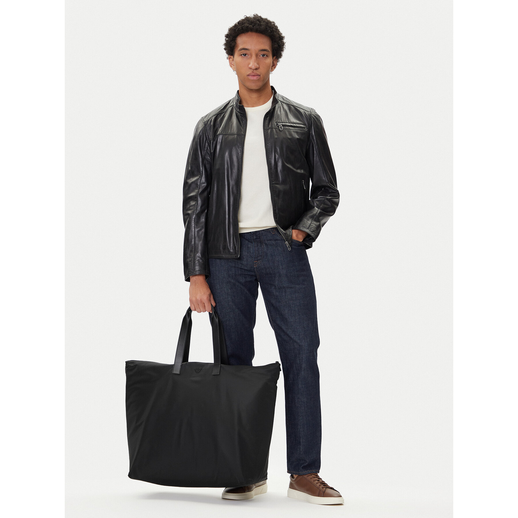 Torbica Emporio Armani EM001798 AF13454 UC001 Črna