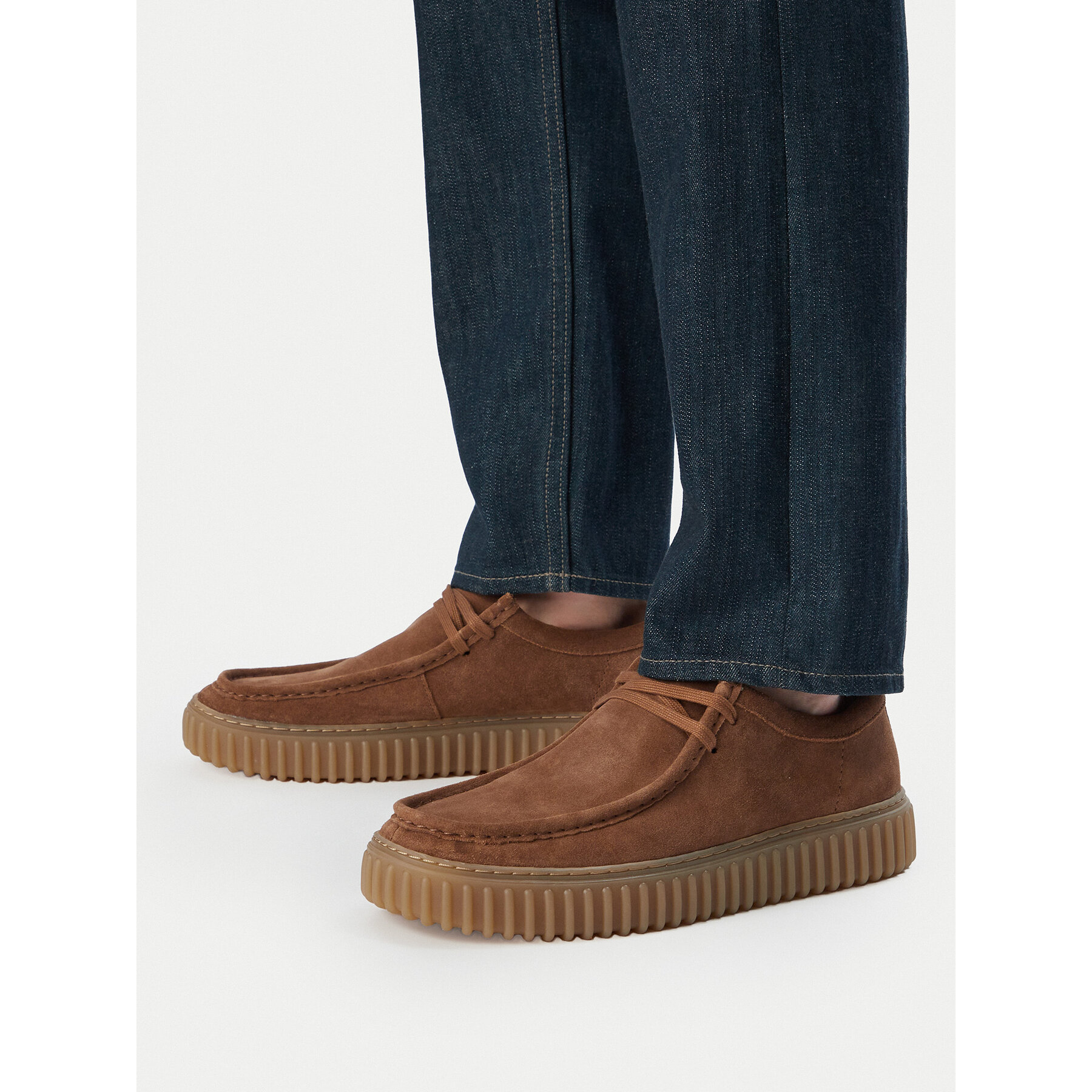 Nizki čevlji Clarks Torhill Lo 26187376 Rjava