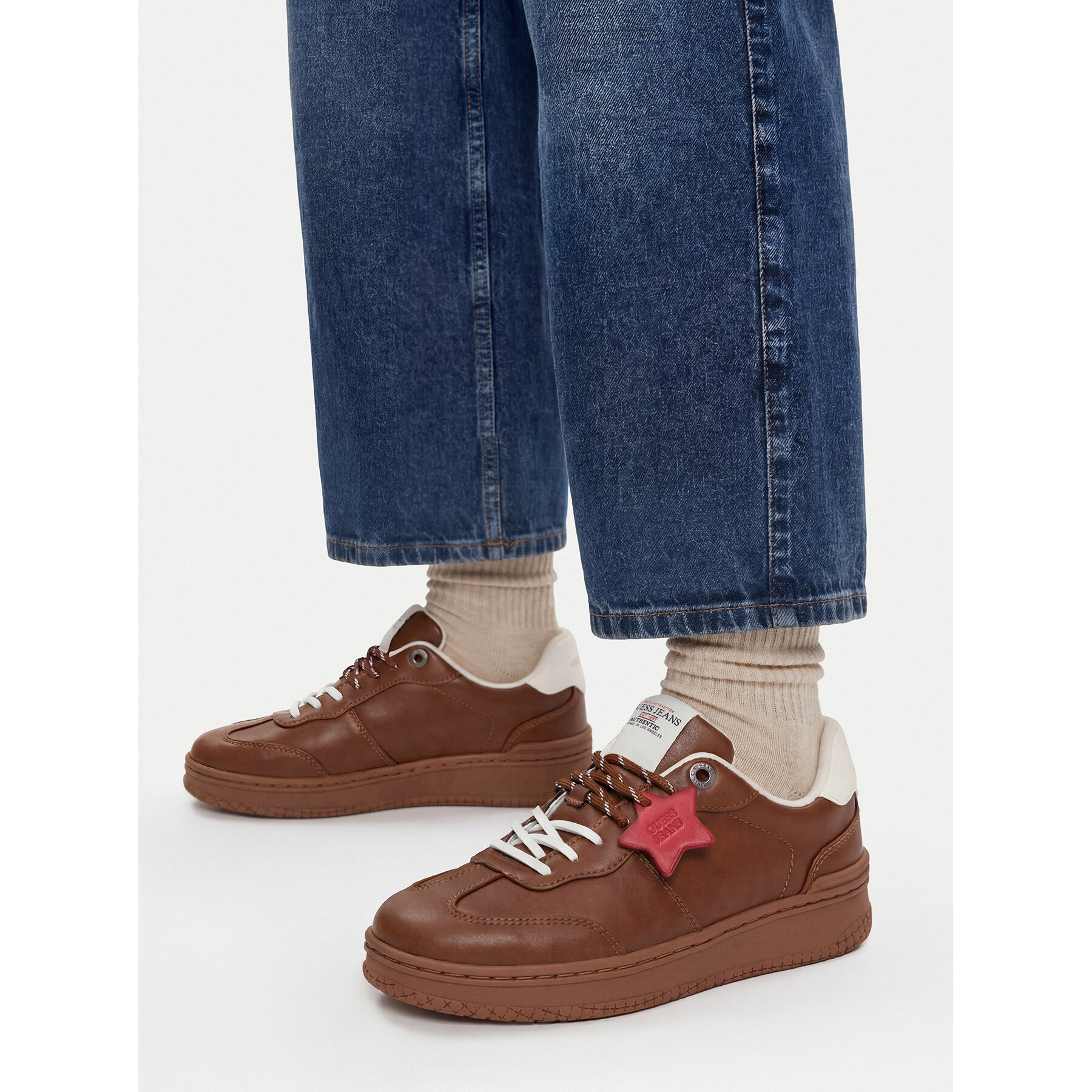 Tenisice Guess Jeans EO-GSJ120 Svijetlo smeđa