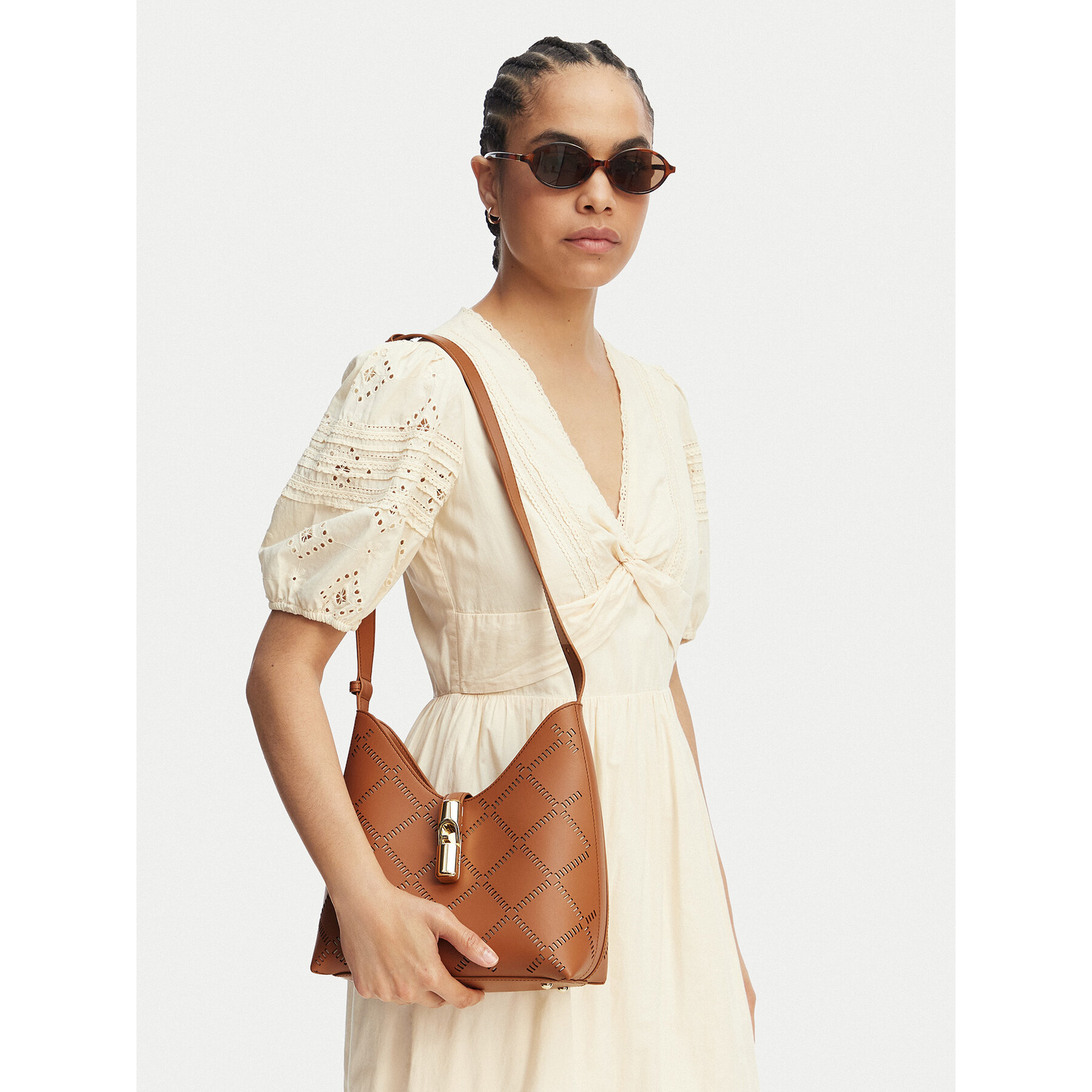 Torbica Furla Goccia S WB01979 BX3947 KH RY000 Smeđa