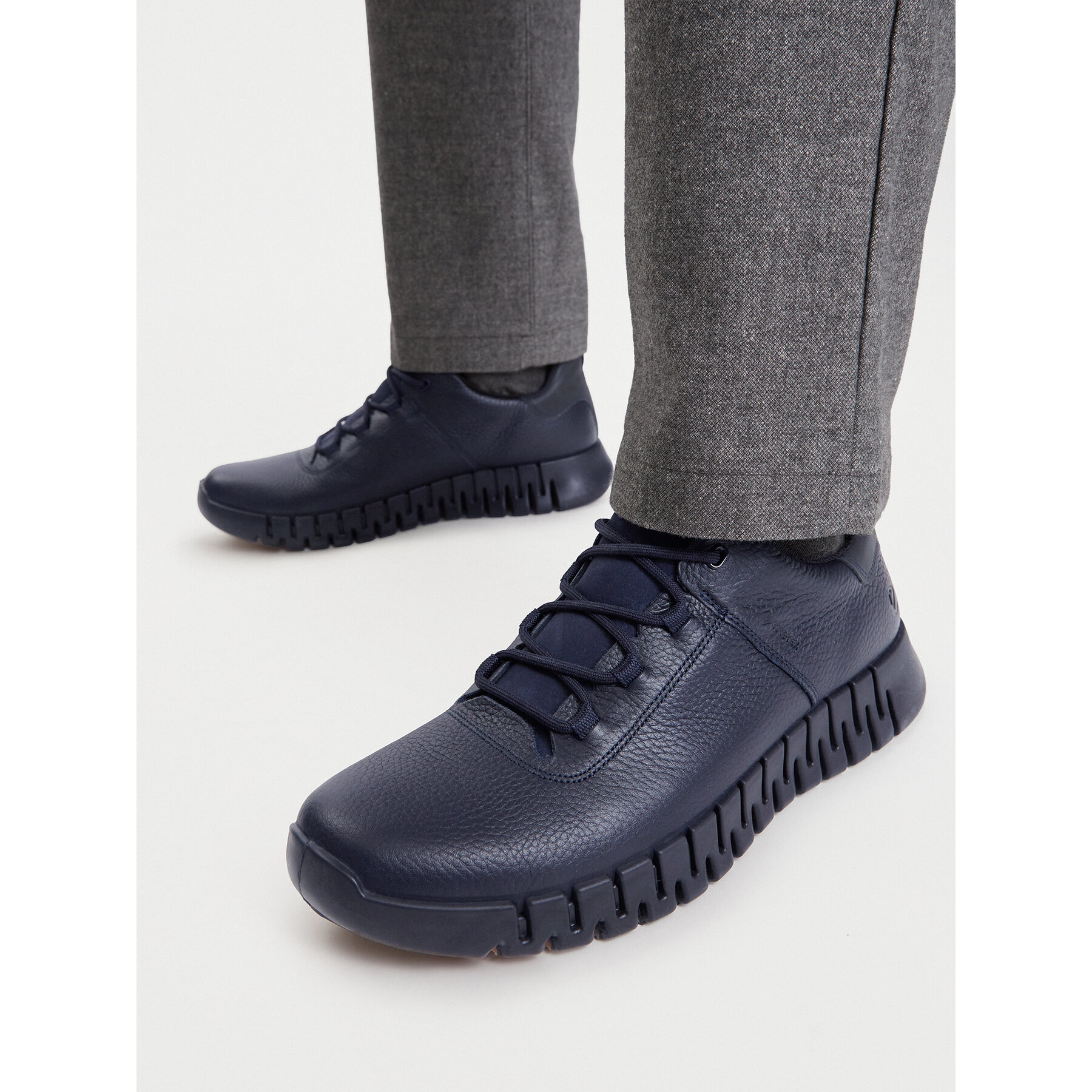 Sneakersy ECCO Gruuv M 52522401303 Tmavomodrá