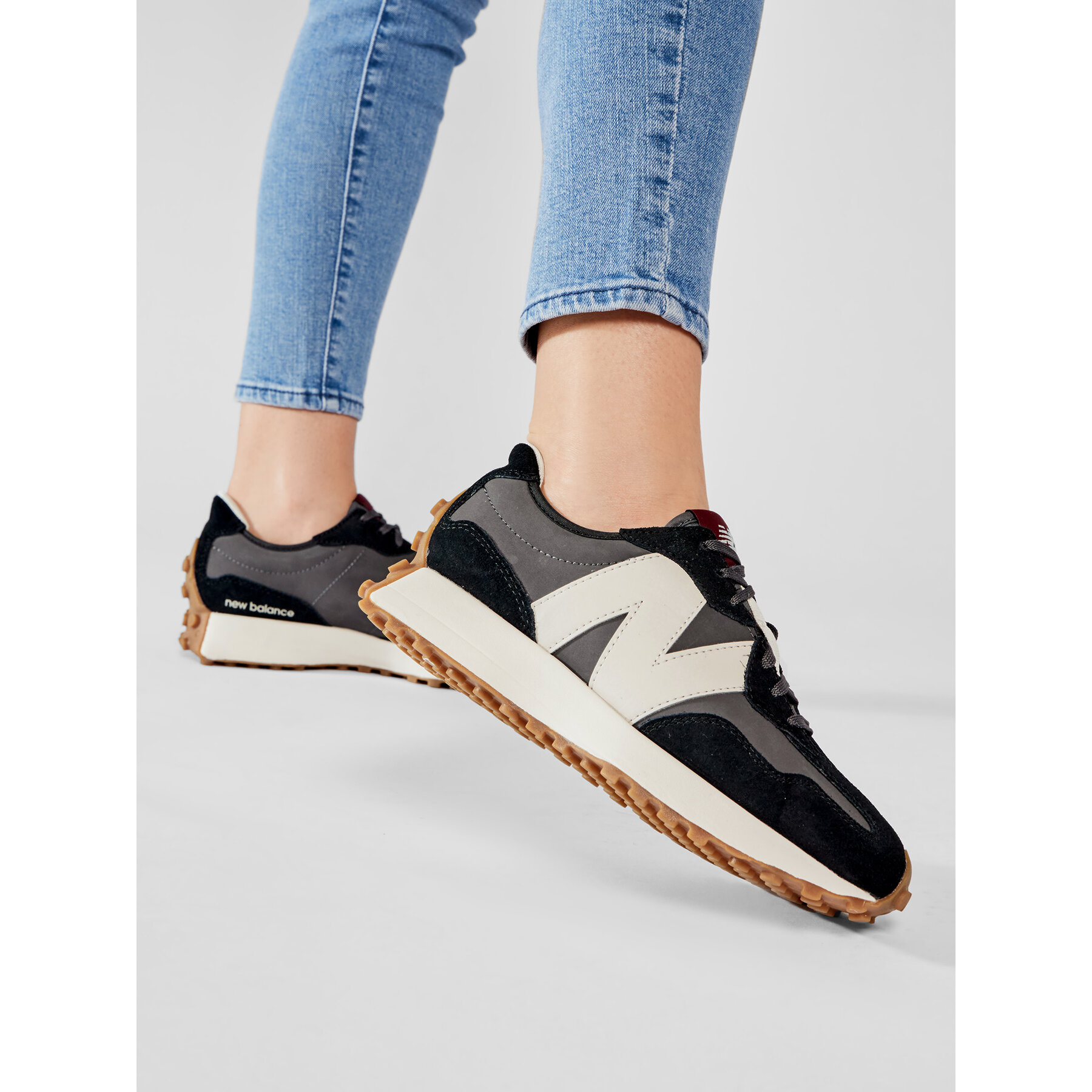 Tenisice New Balance WS327KC Crna