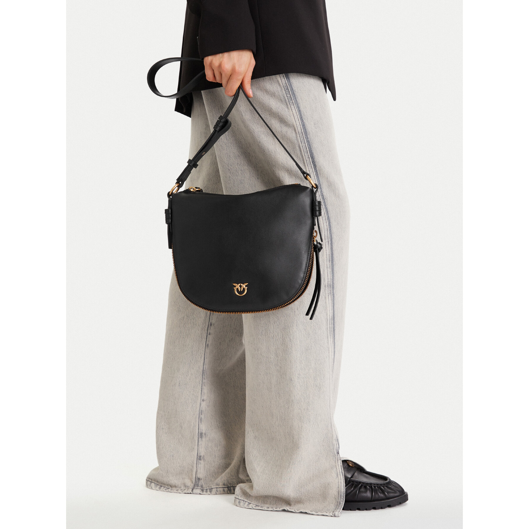 Kabelka PINKO Hobo Zip Around Mini Ai 25-26 PLTT 105332 A0QO Čierna