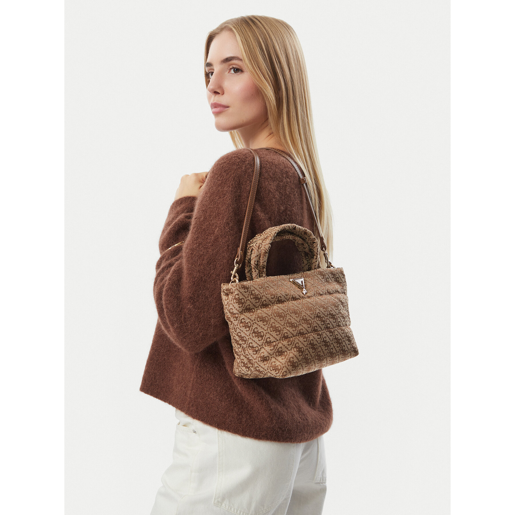 Дамска чанта Guess J6BZ06 W3969 Кафяв