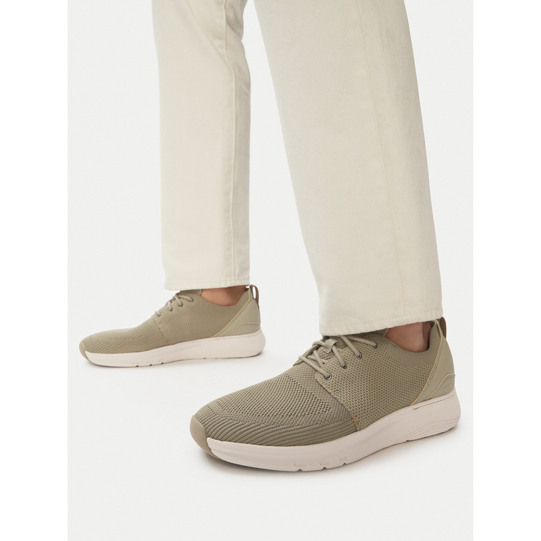 Sneakers Clarks Motion Trek MX 26181982 Kaki