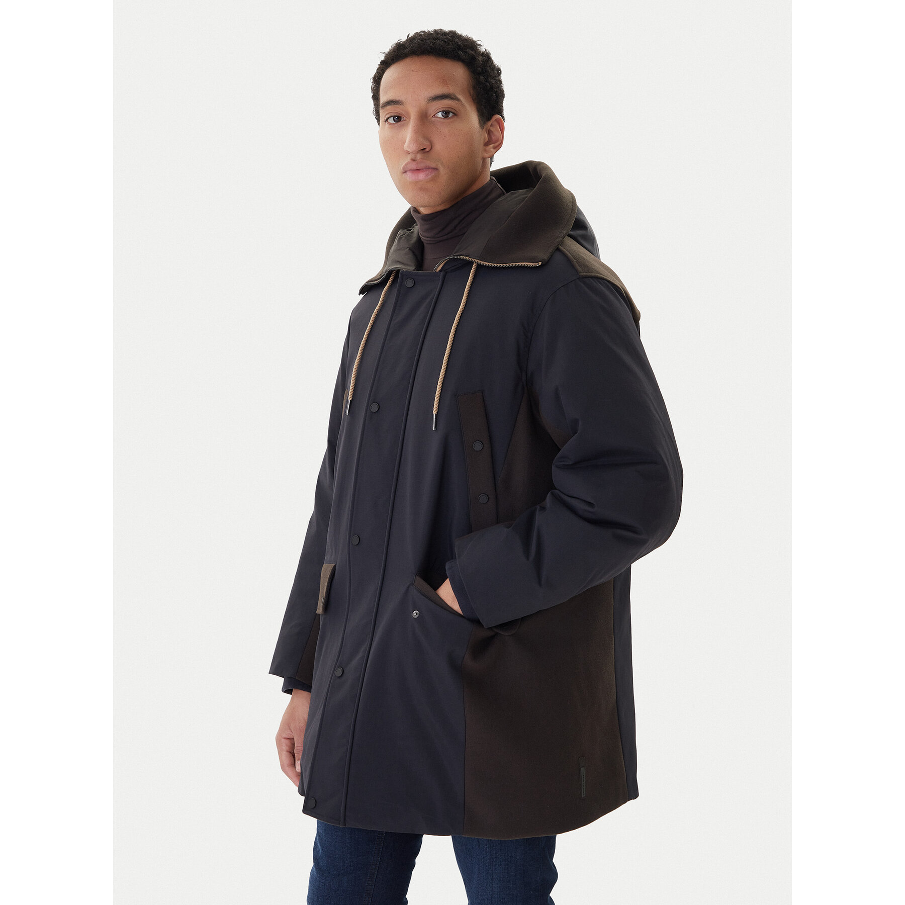 Armani Exchange Winterjacke XM001135 AF16652 MB044 Braun Oversize