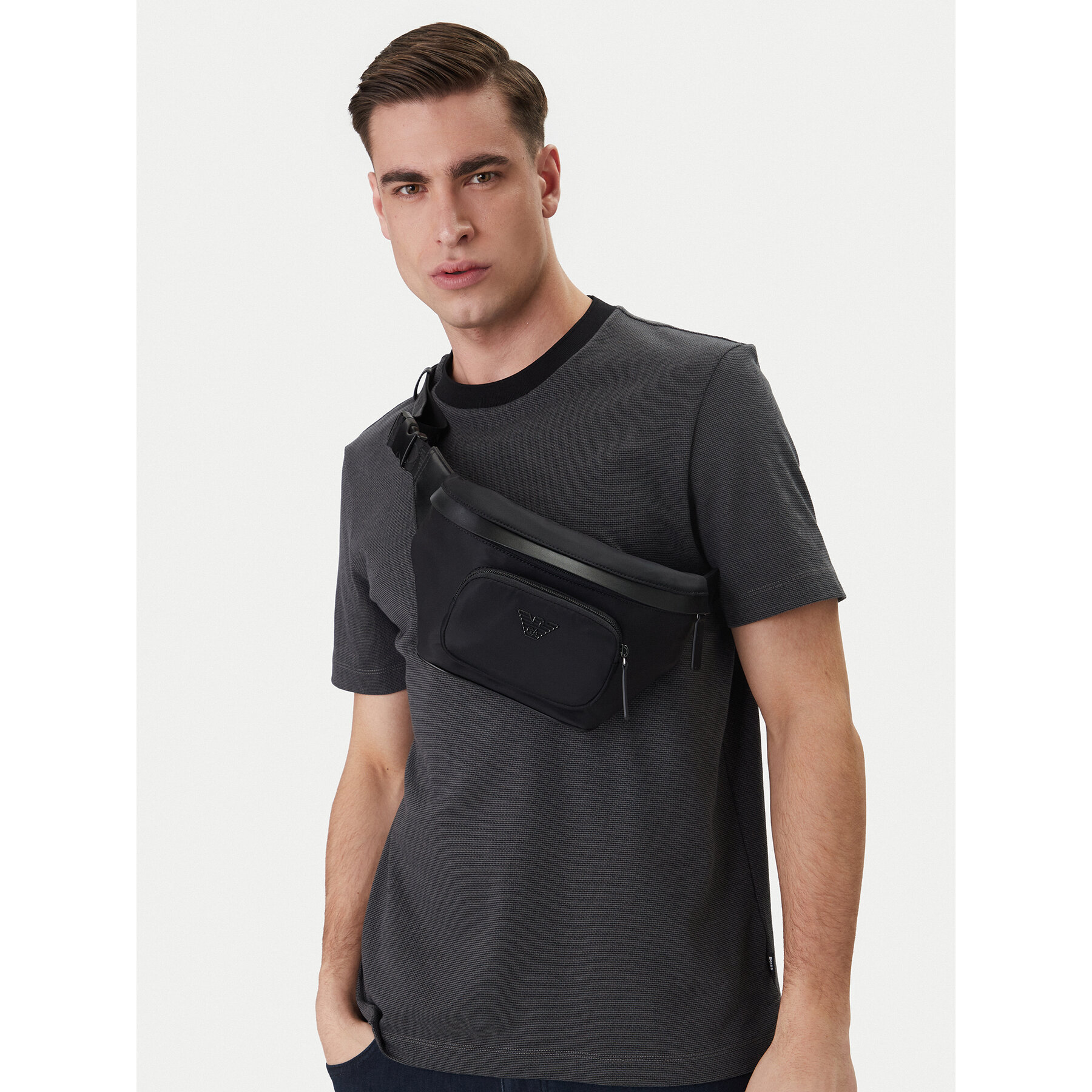 Övtáskák Emporio Armani EM001805 AF13454 UC001 Fekete