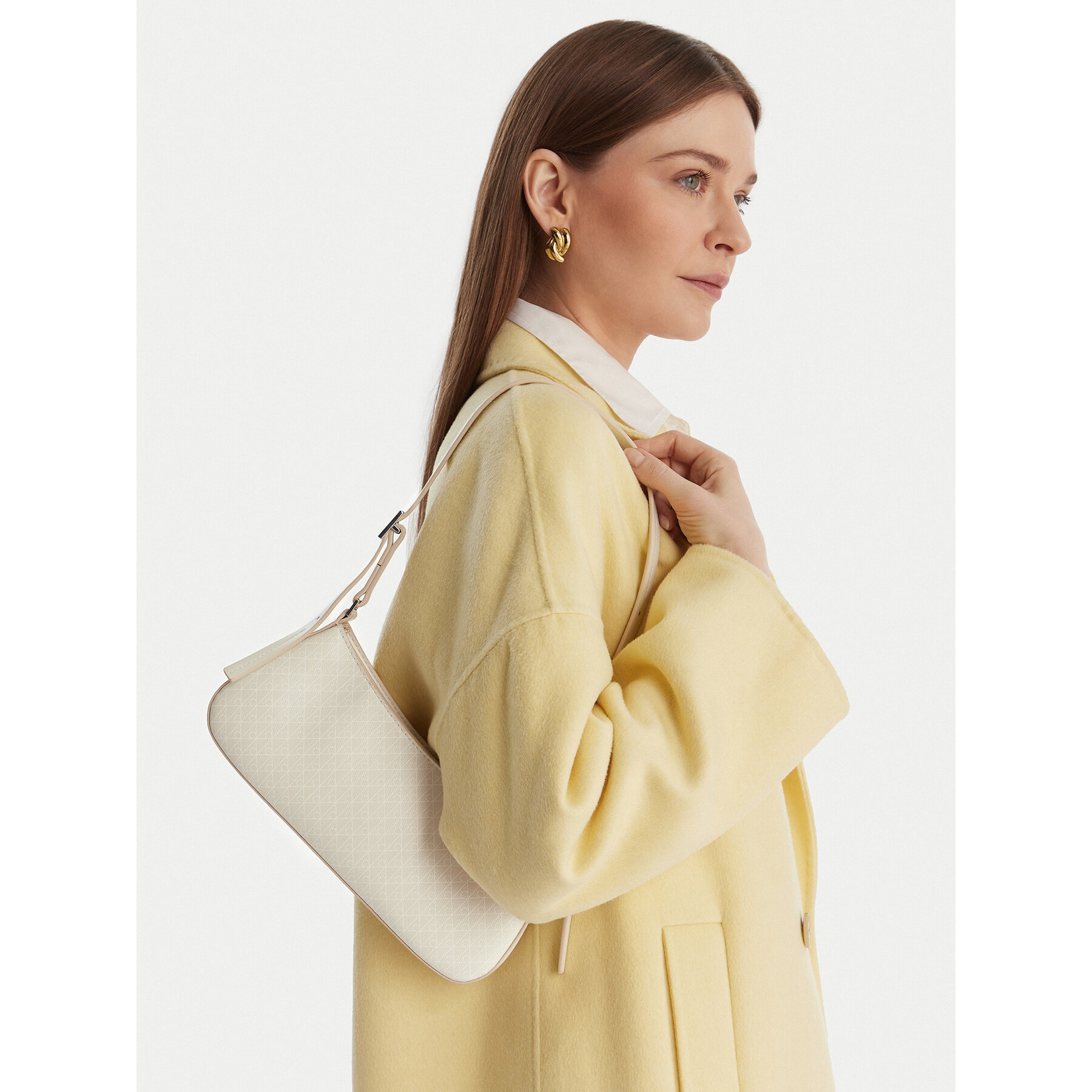 Torbica Calvin Klein Emblem Aop Small Shoulder Bag LV04F3324G Écru