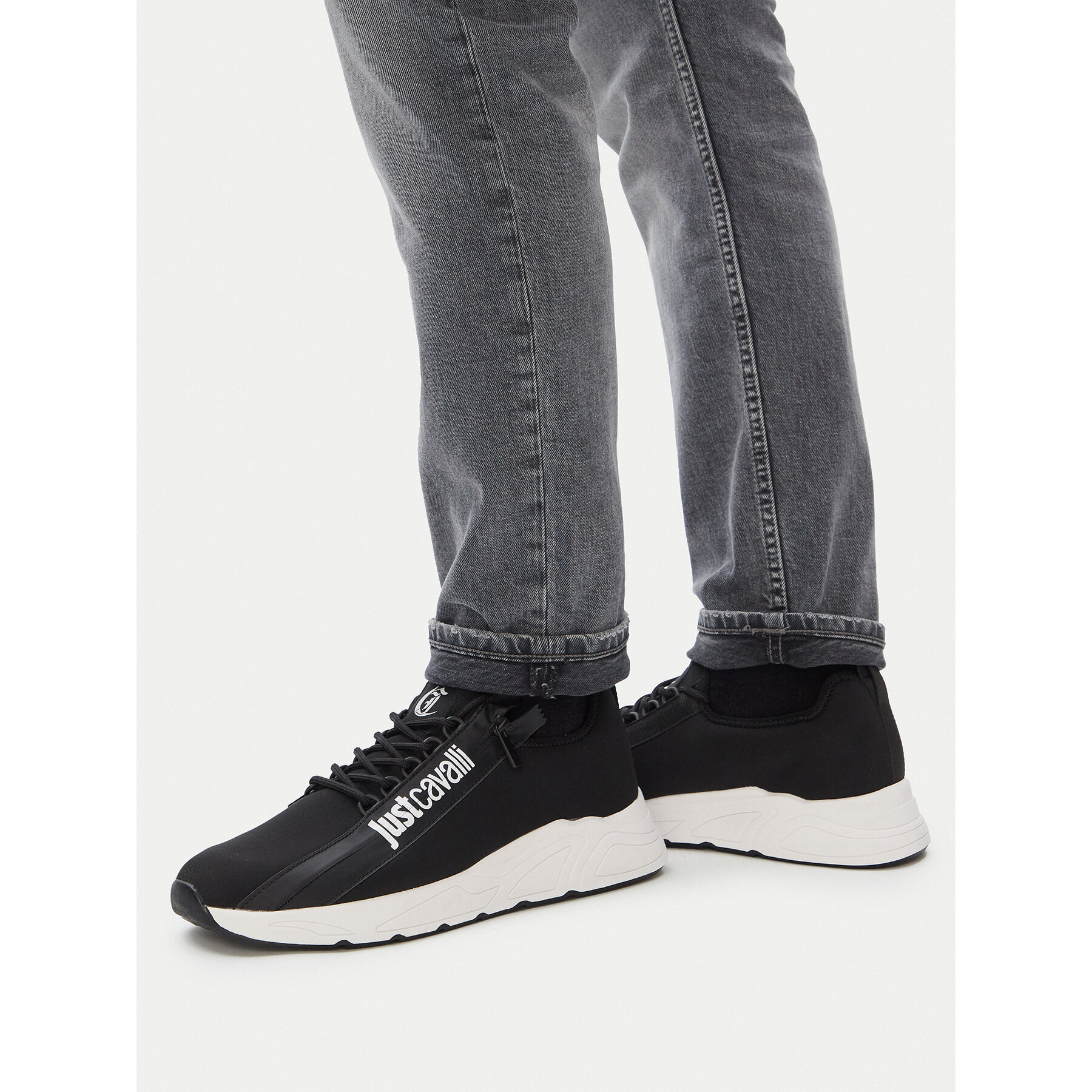 Sneakers Just Cavalli 80QA3SA2 ZSE70 Negru