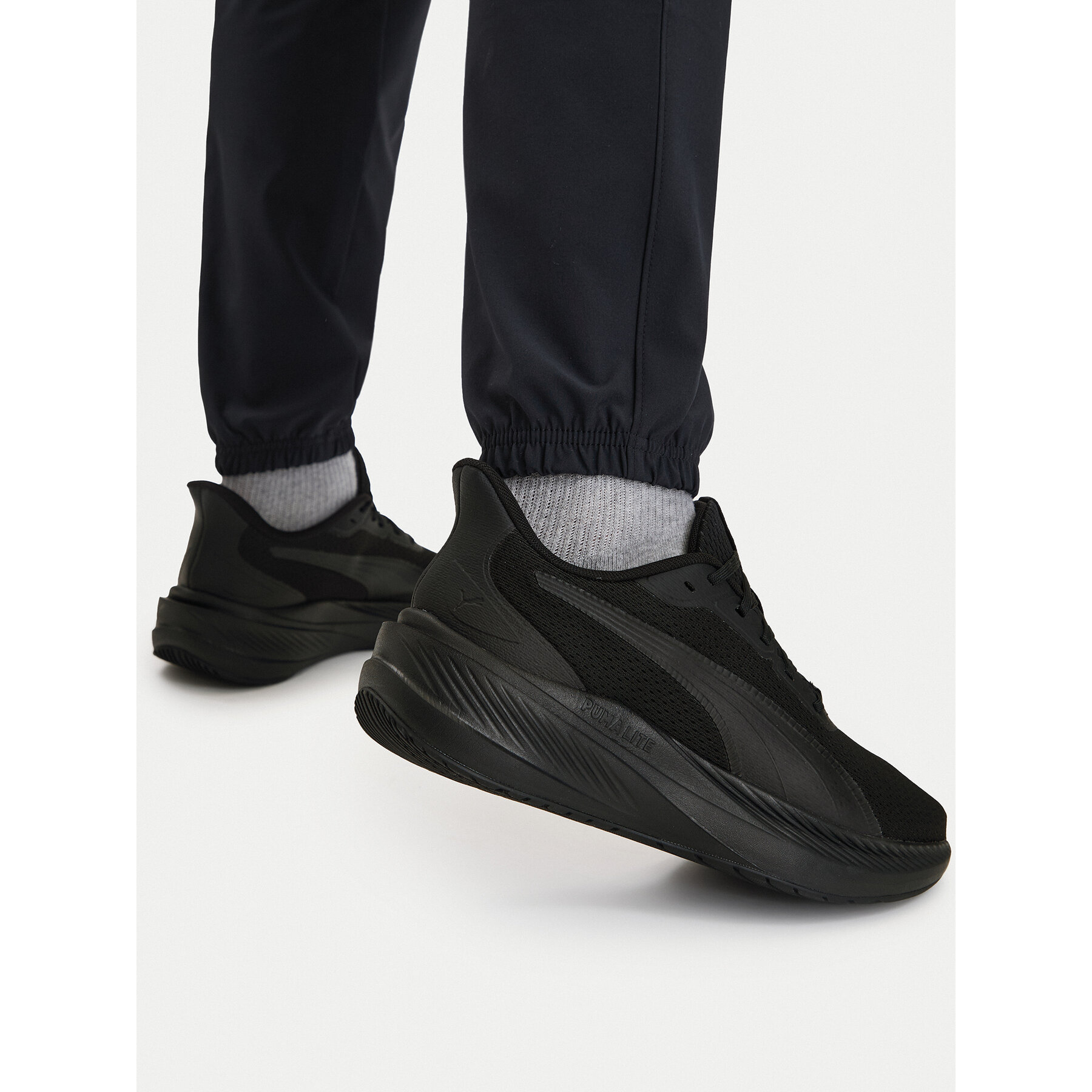 Snīkeri Puma Dasher Lite 312586 02 Melns