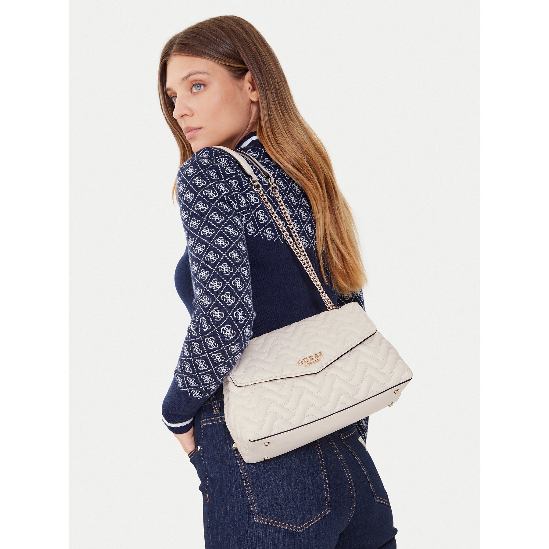 Táska Guess HWQG96 53210 Fehér