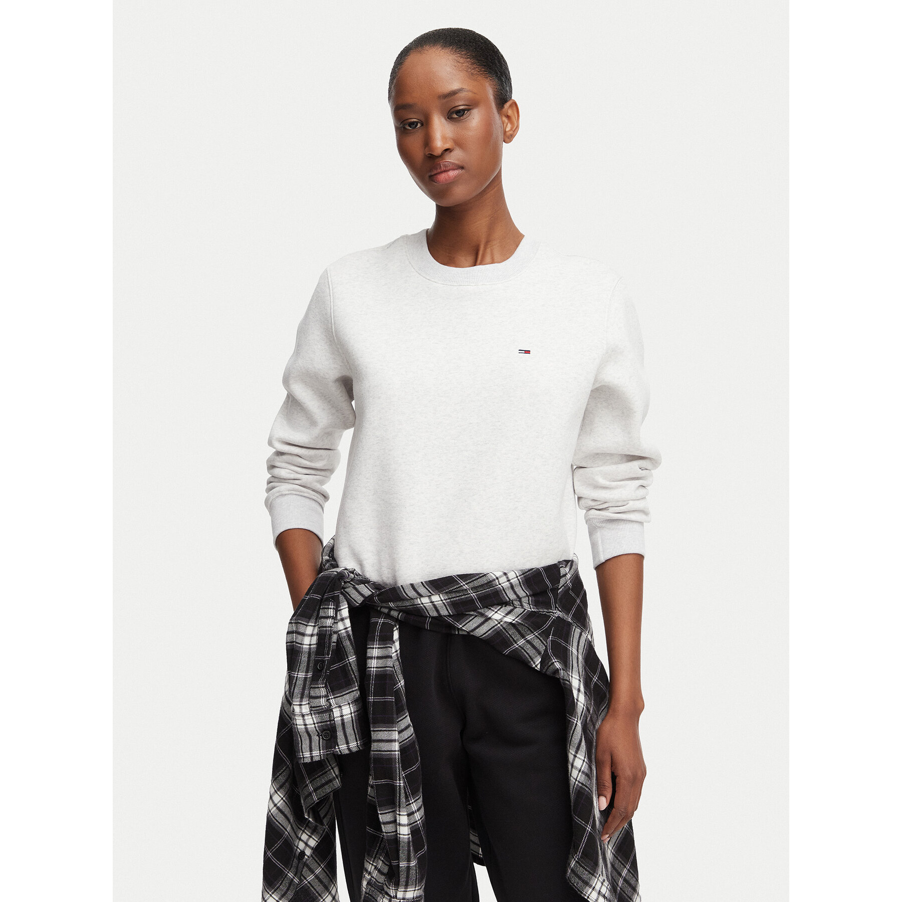Tommy Jeans Sweatshirt Flag DW0DW19959 Hellgrau Regular Fit