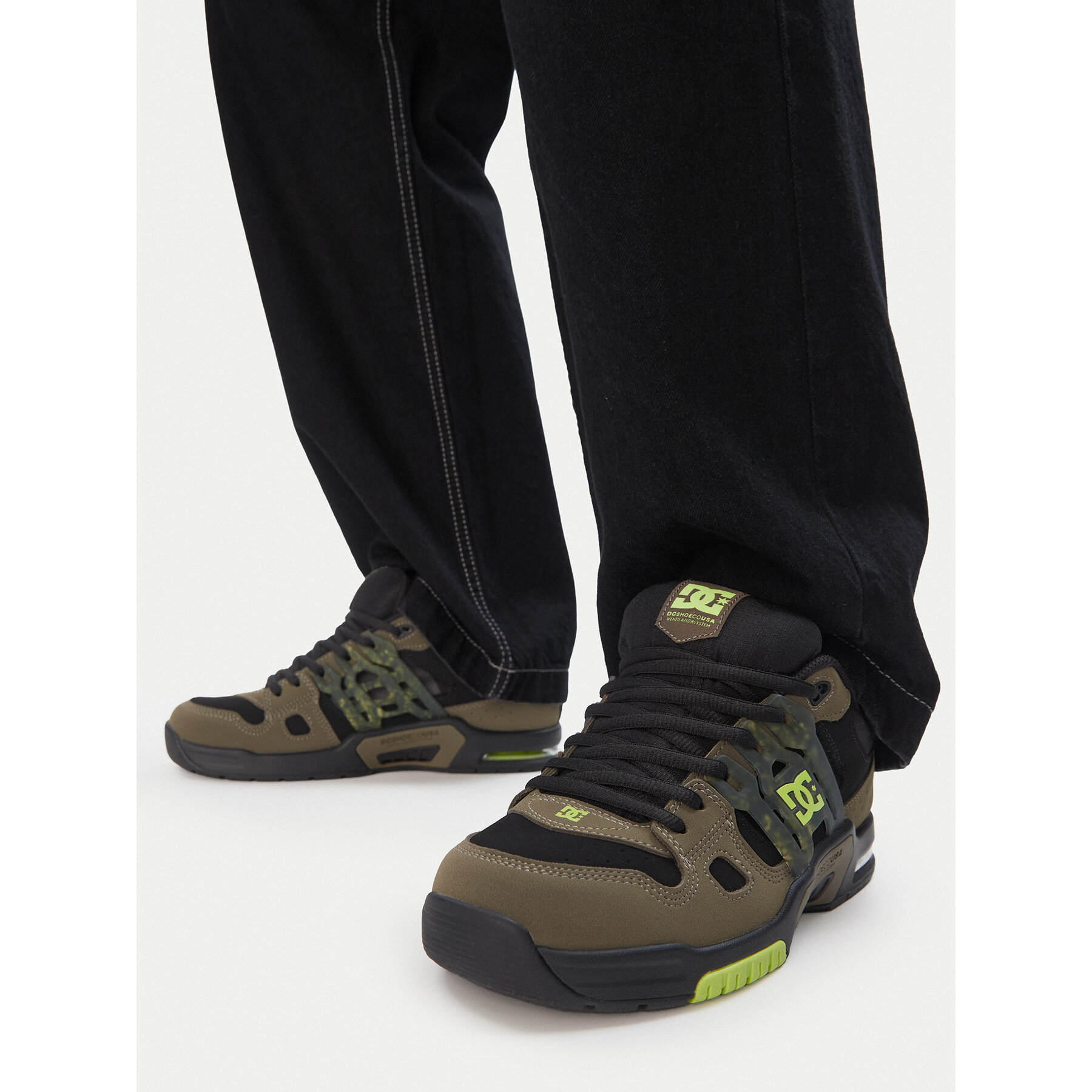 Сникърси DC Shoes EO-AT-2 JUMANJI DC06527301 Каки