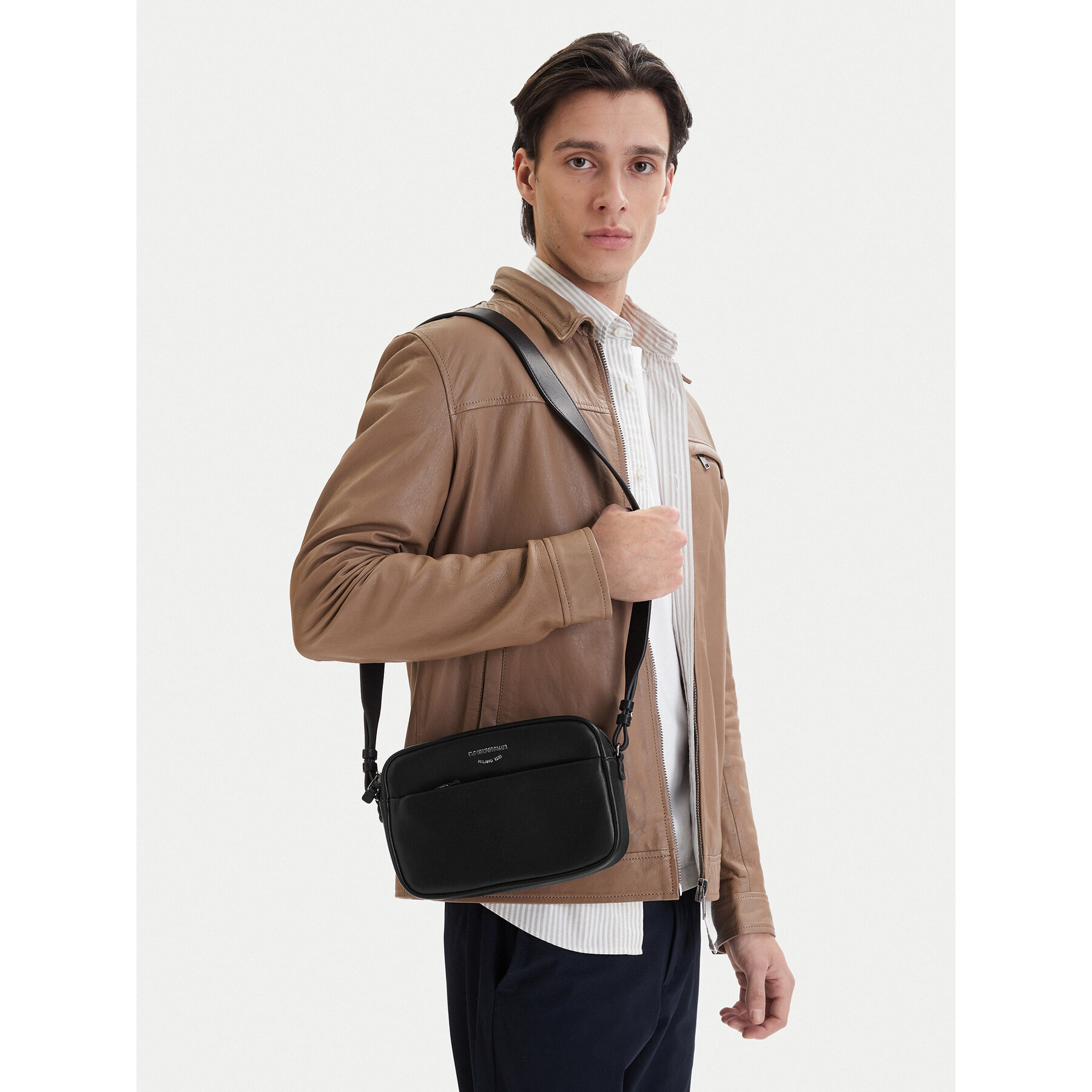 Kabelka Emporio Armani EW003032 AF19229 UC001 Čierna