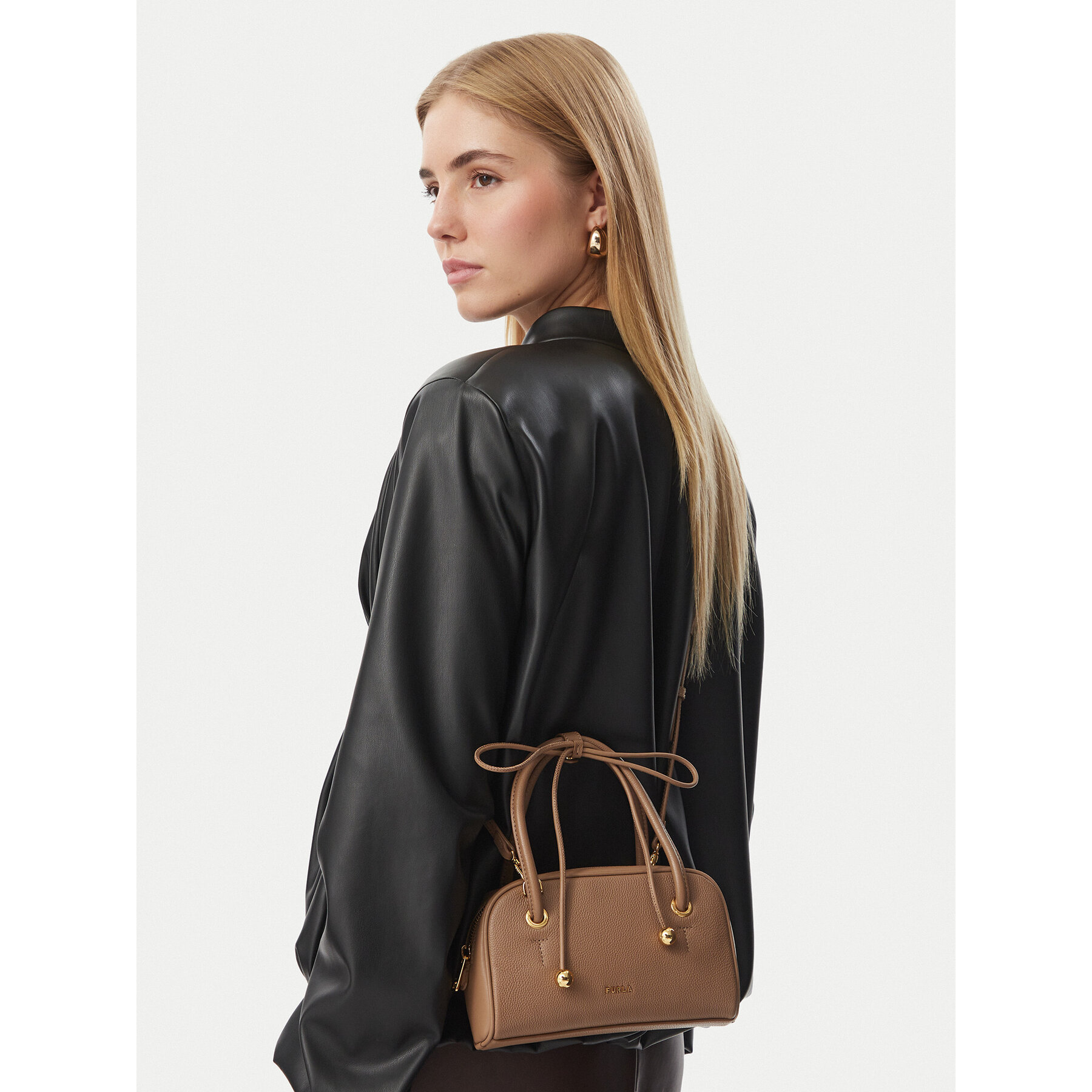 Дамска чанта Furla Poppy Mini WE00915 BX4573 4489S Бежов