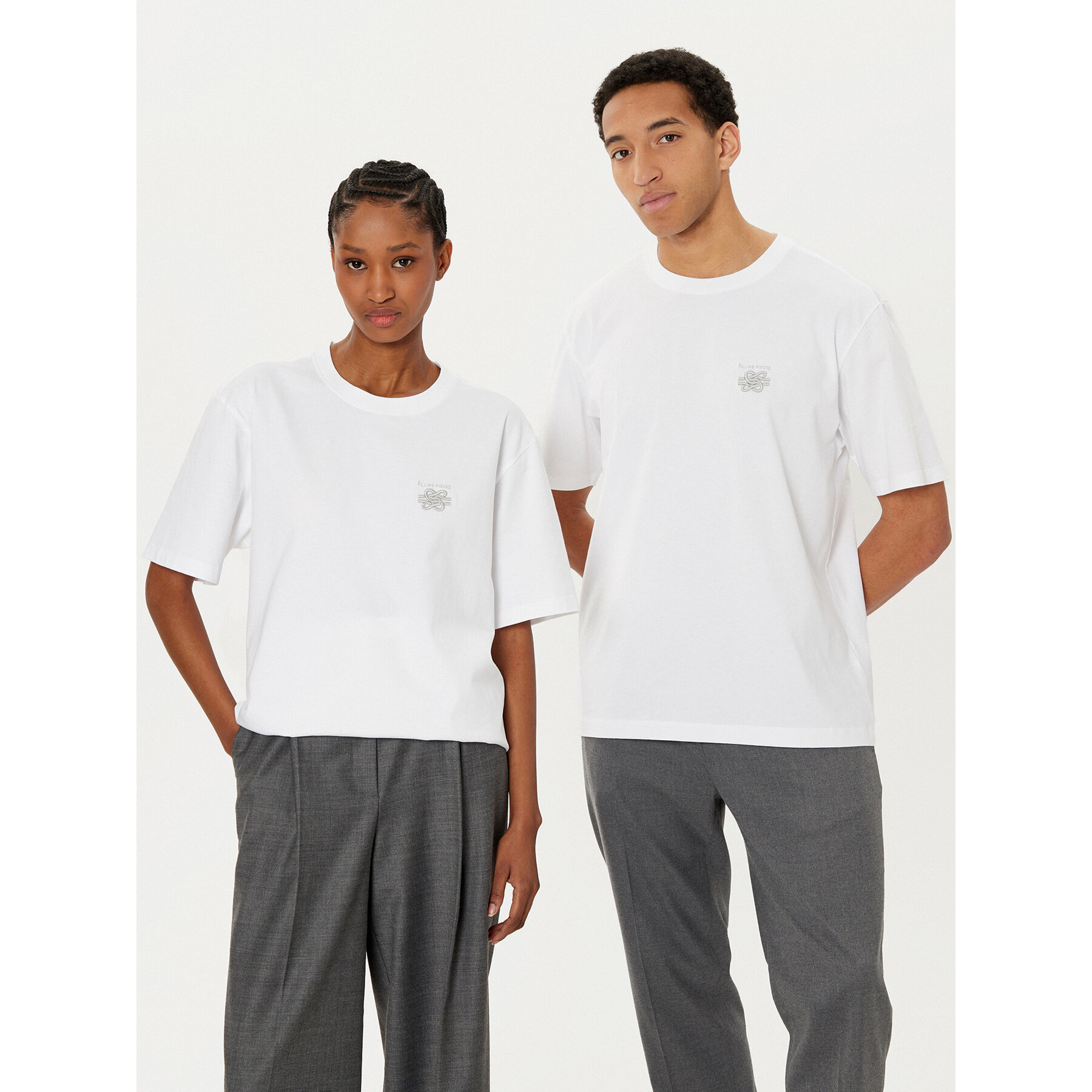 Filling Pieces T-Shirt Unisex Embroidered Knot 7449986 Bianco Regular Fit