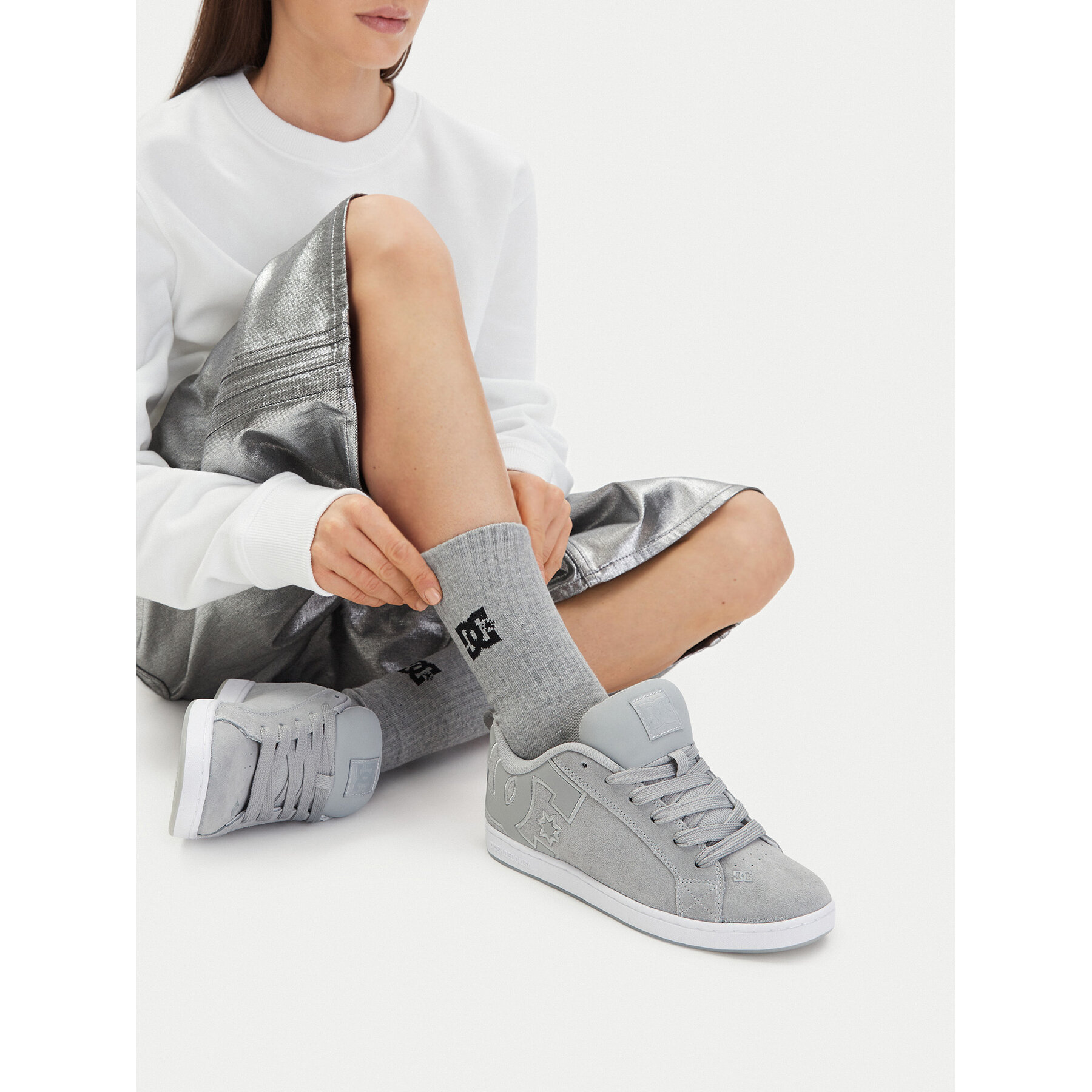 Sneakersy DC Shoes EO-COURT GRAFFIK SD DC02222025 Sivá
