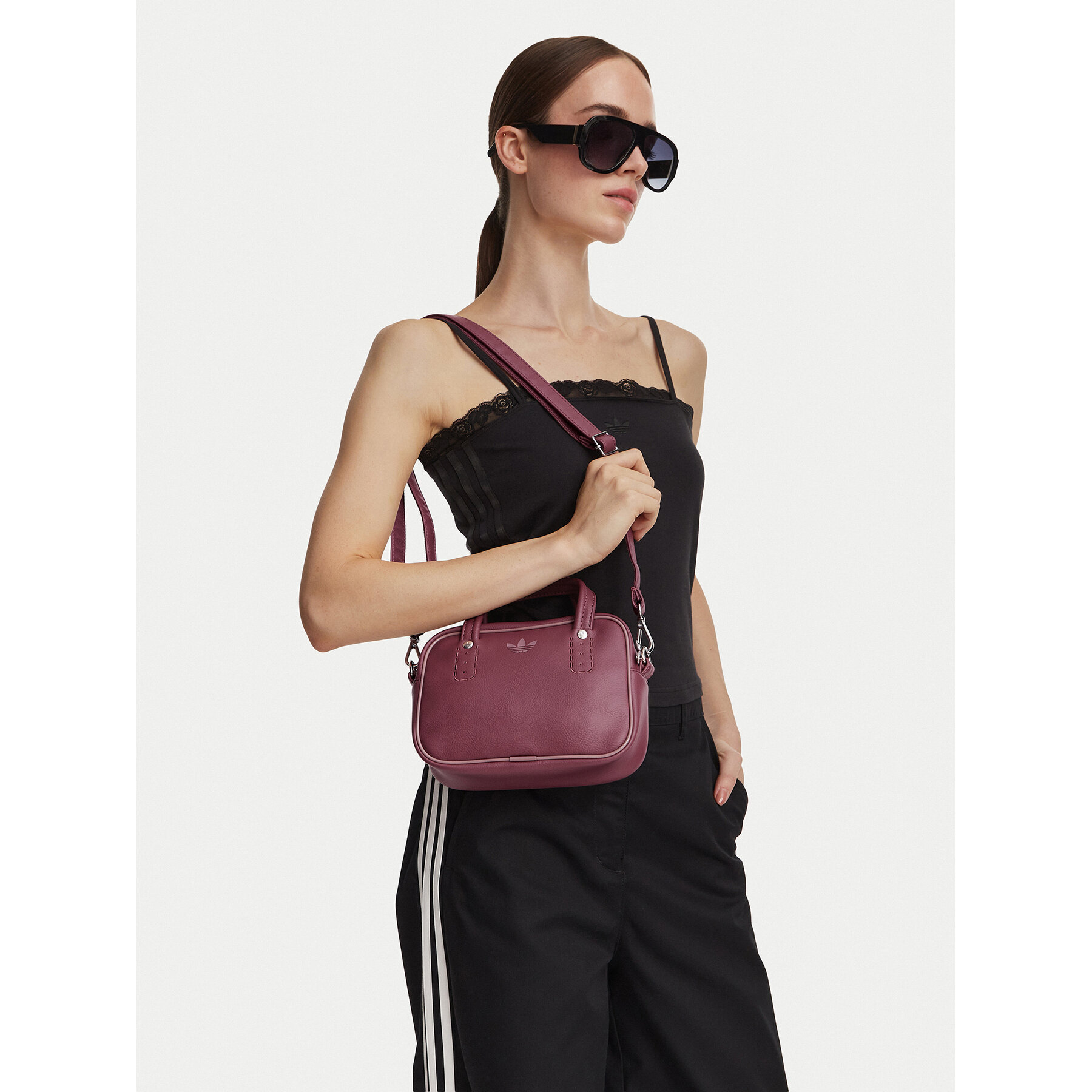Kabelka adidas Adicolor Xs Bag KR1502 Hnedá