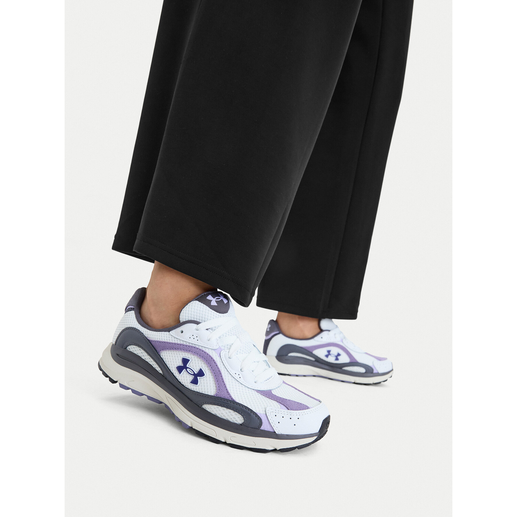 Sneakersy Under Armour UA Tech Runner 6007575 Biela