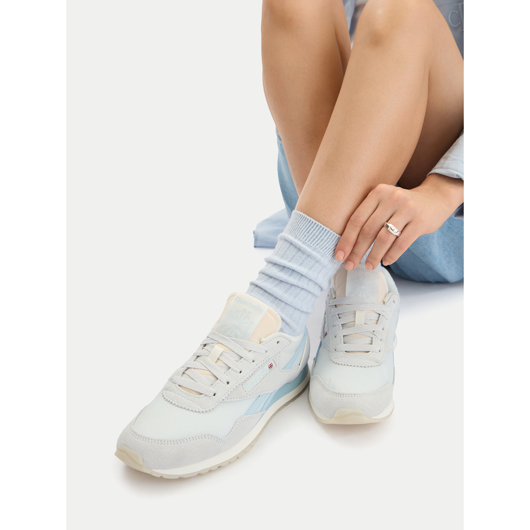 Superge Reebok EO-CLASSIC AZ 100245689 Siva
