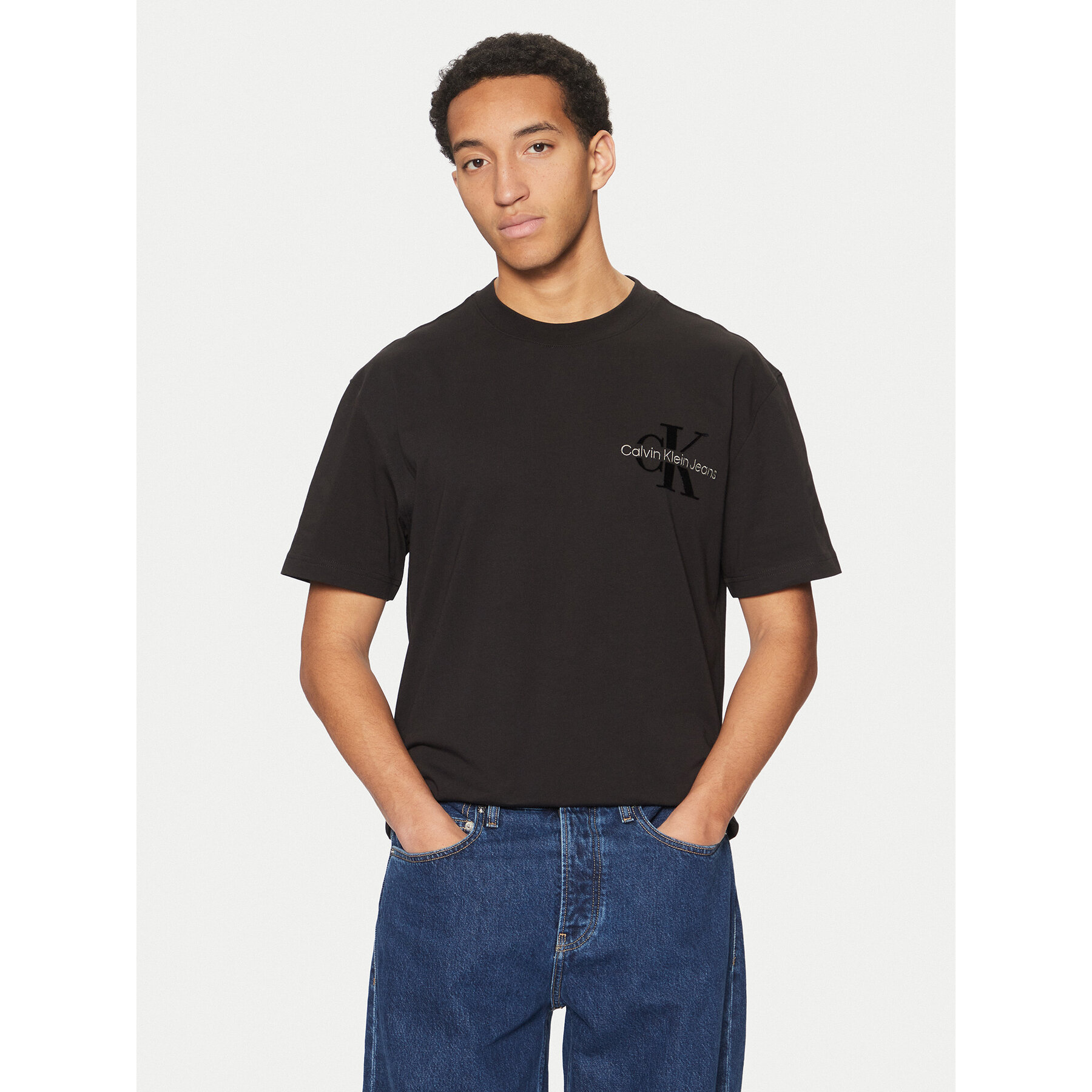 Calvin Klein Jeans Póló Bristle Monologo J30J327107 Fekete Regular Fit