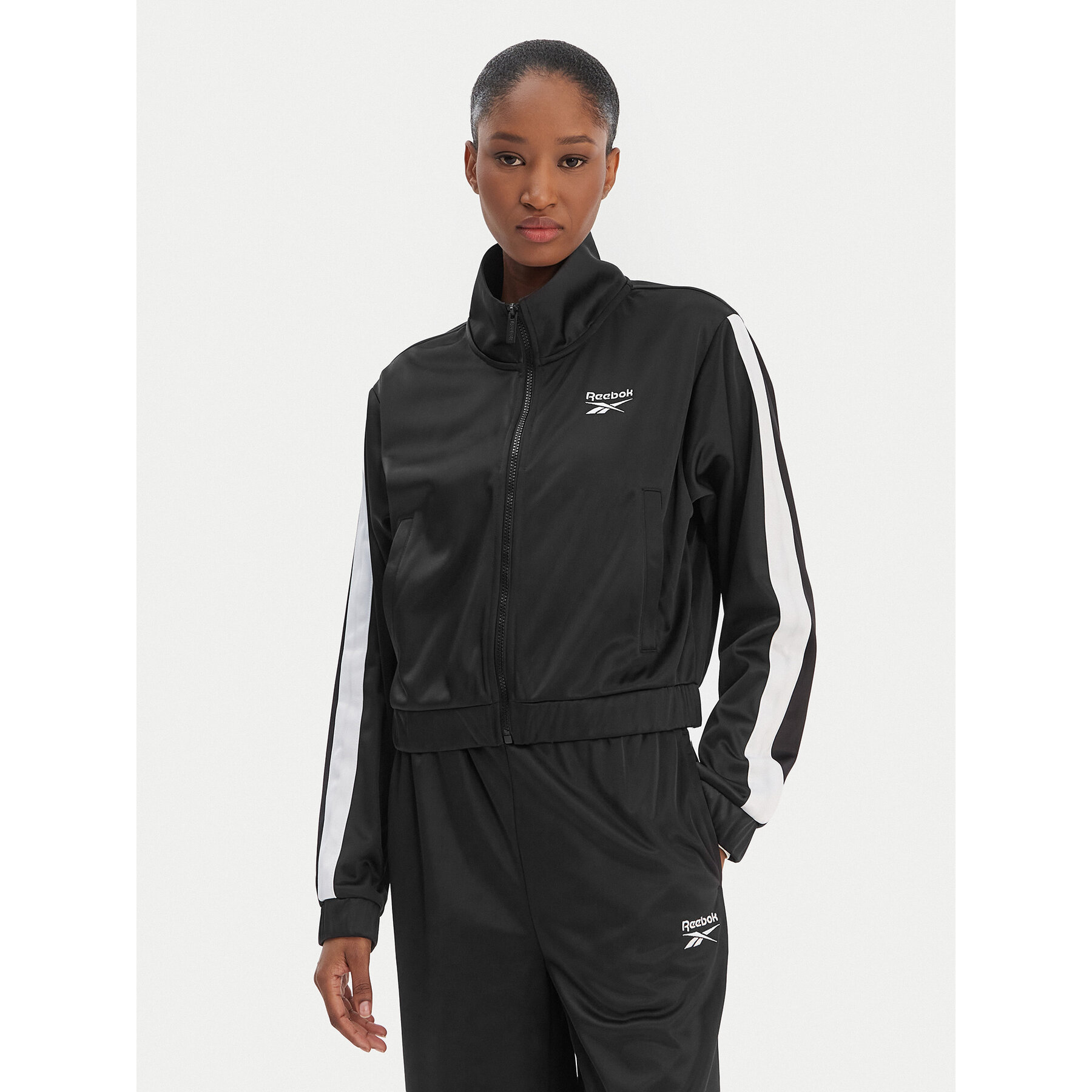 Reebok Sweatshirt Cecilia RK25511CCW Schwarz Regular Fit