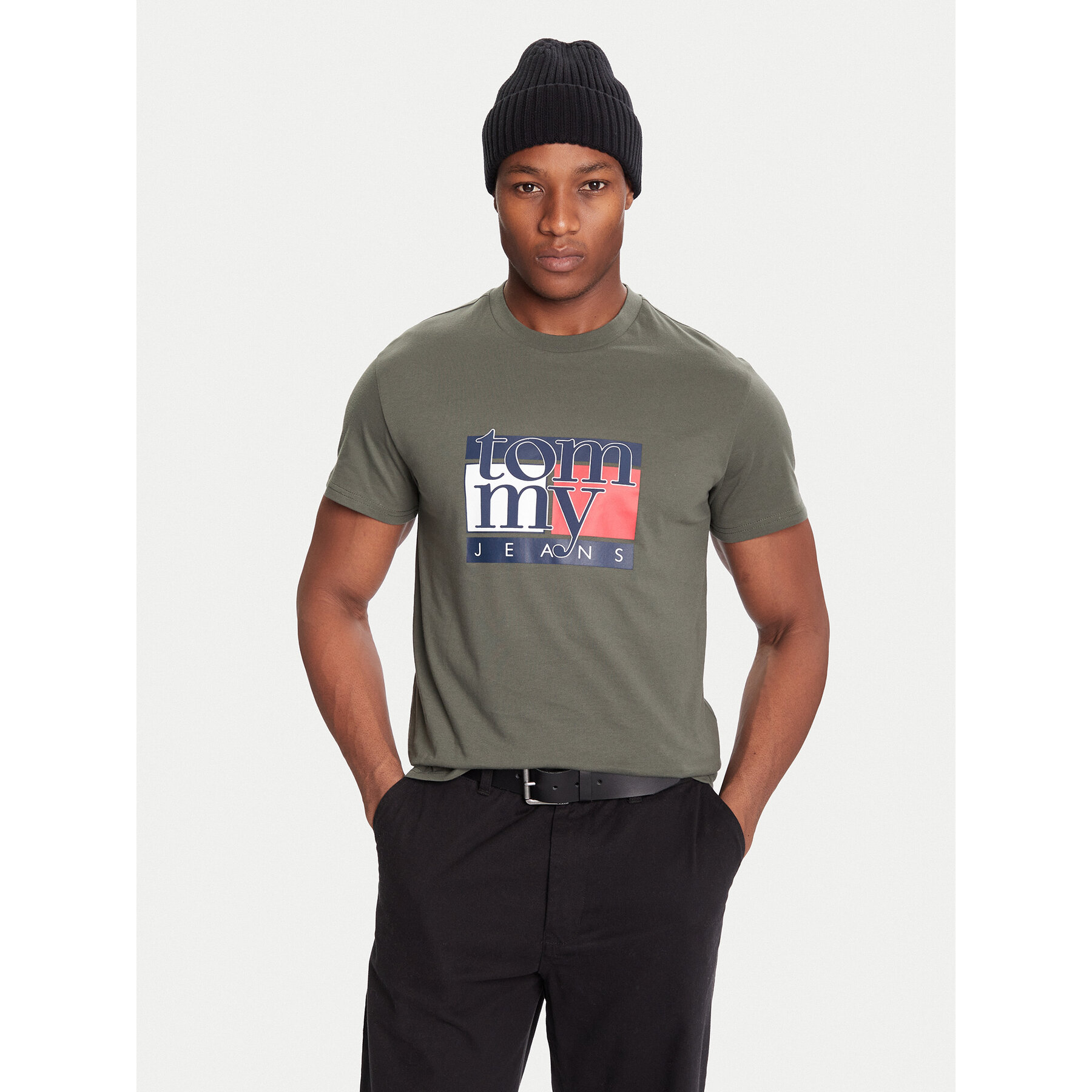 Tommy Jeans T-Shirt DM0DM21977 Khakifarben Regular Fit