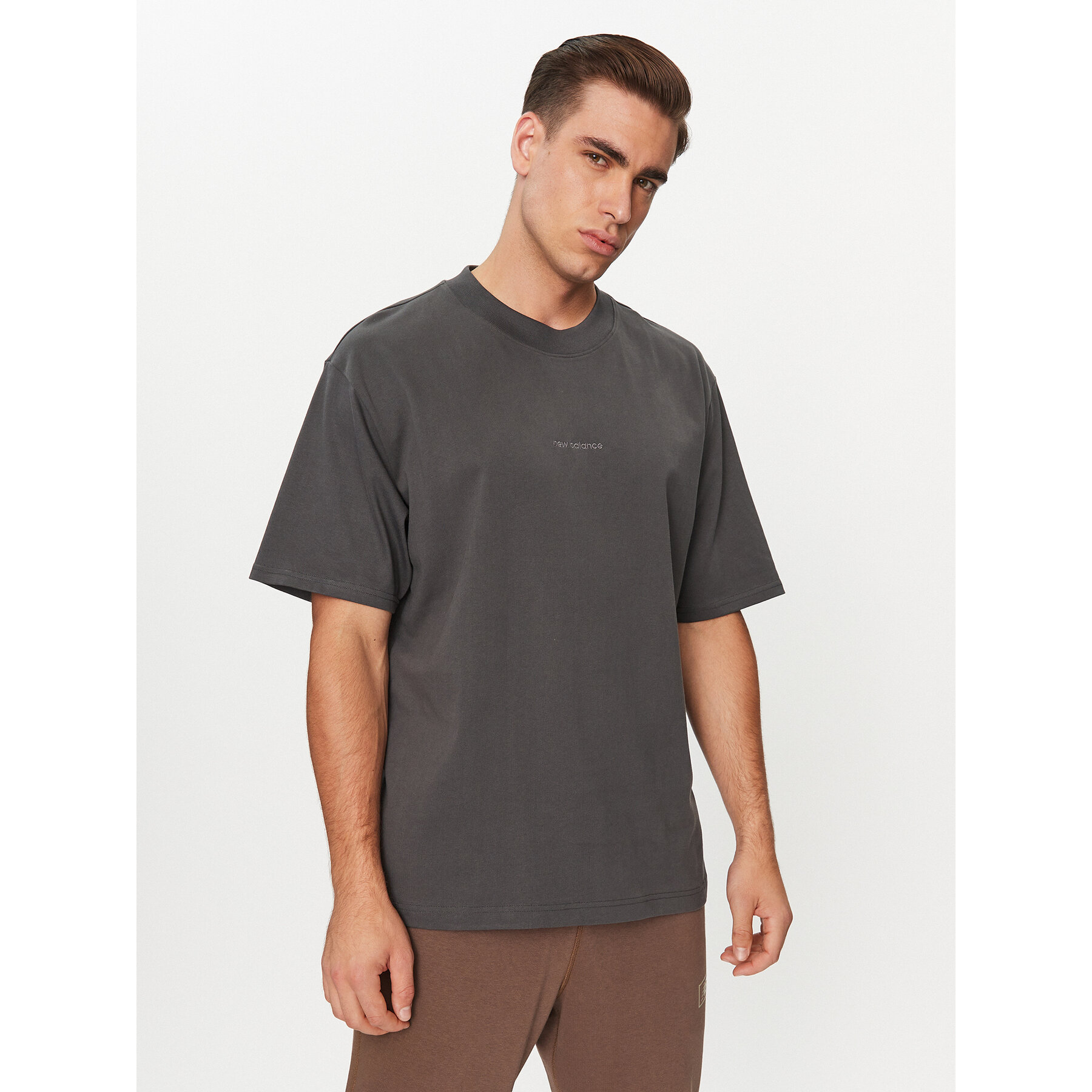 New Balance T-Shirt Athletics Linear T-Shirt MT33560 Schwarz Regular Fit