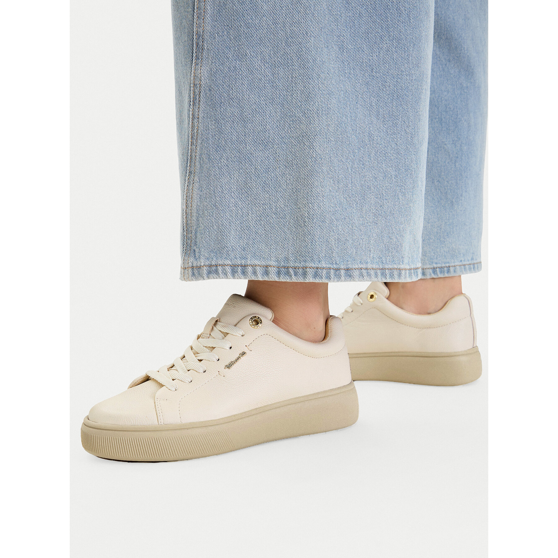 Sneakersy Tamaris 1-23736-42 Écru