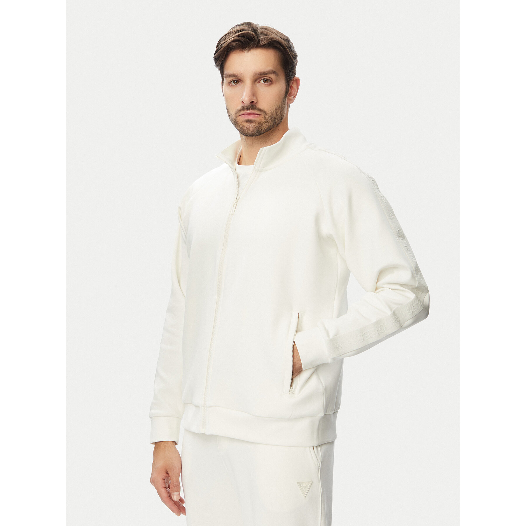 Guess Sweatshirt Z6YQ18 K4964 Creme Regular Fit