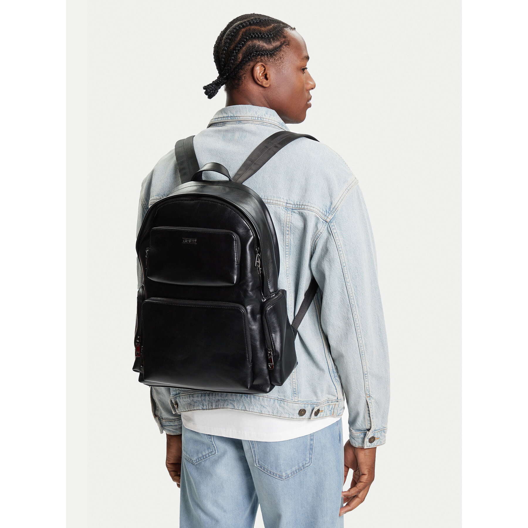 Раница Guess HMBOCA P5342 Черен