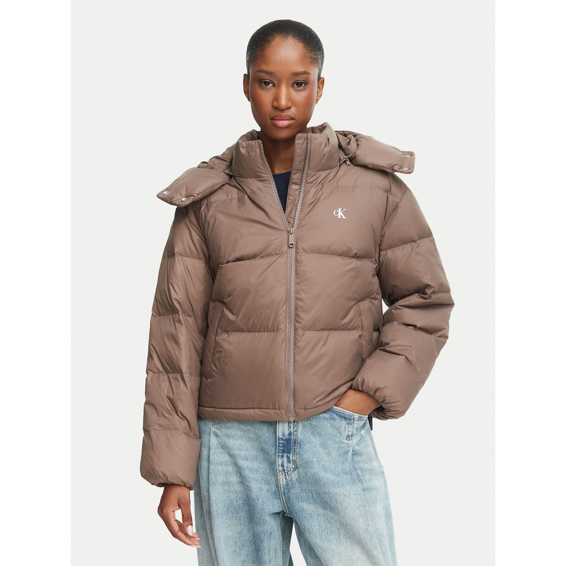 Calvin Klein Jeans Daunenjacke Essential LV047H500G Braun Relaxed Fit