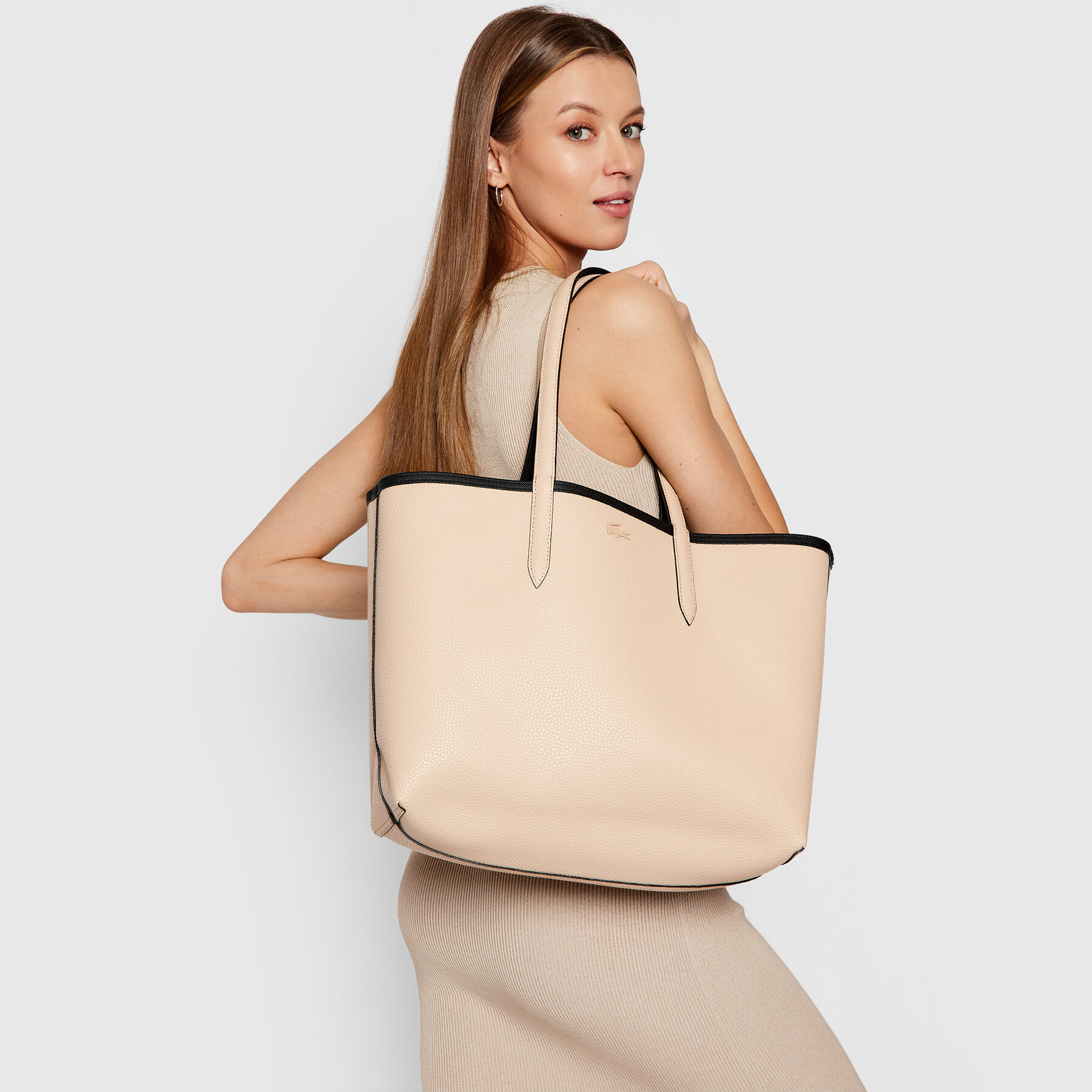 Τσάντα Lacoste Shopping Bag NF2142AA Μαύρο