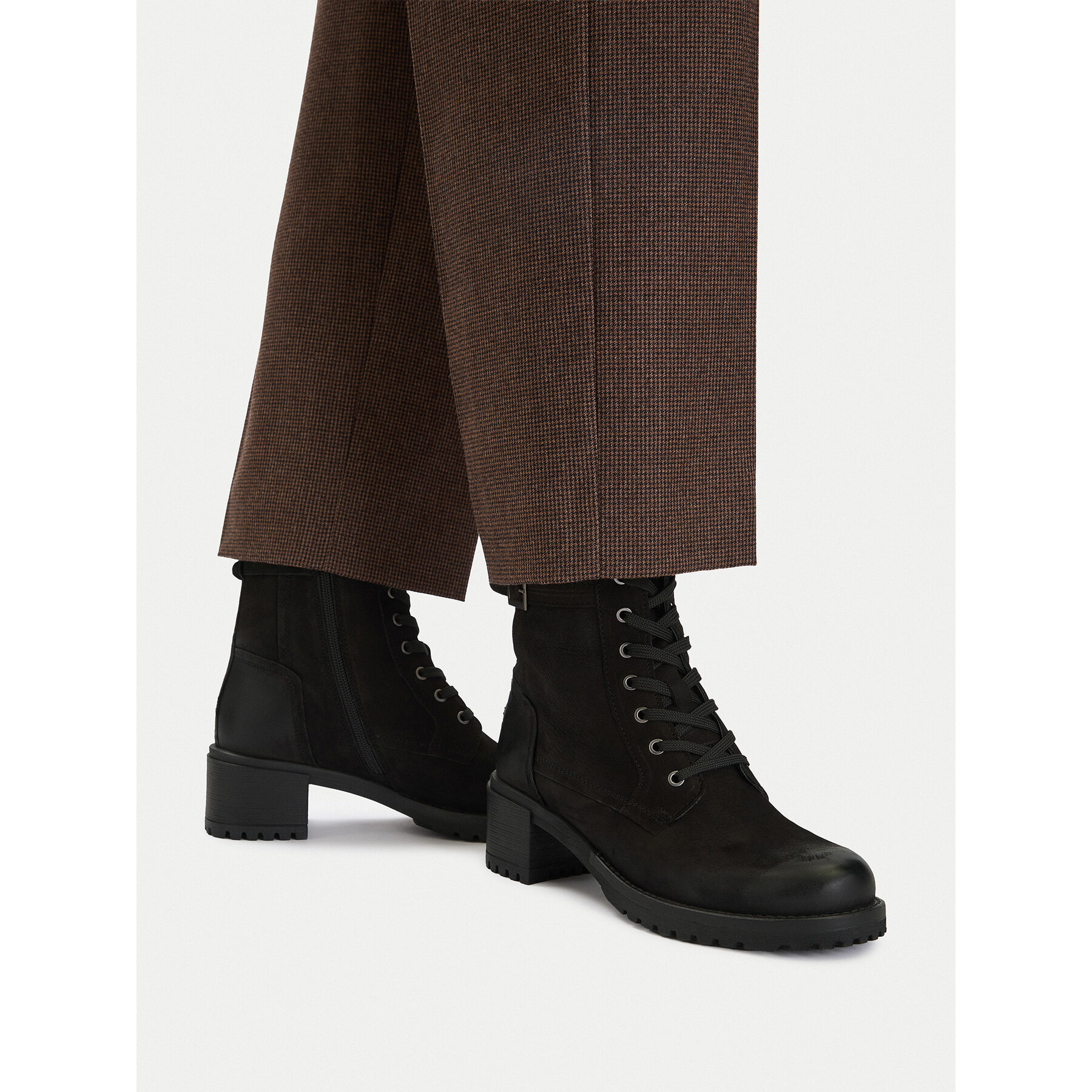 Ghete Lasocki CEO-WI23-TR24-05 Negru