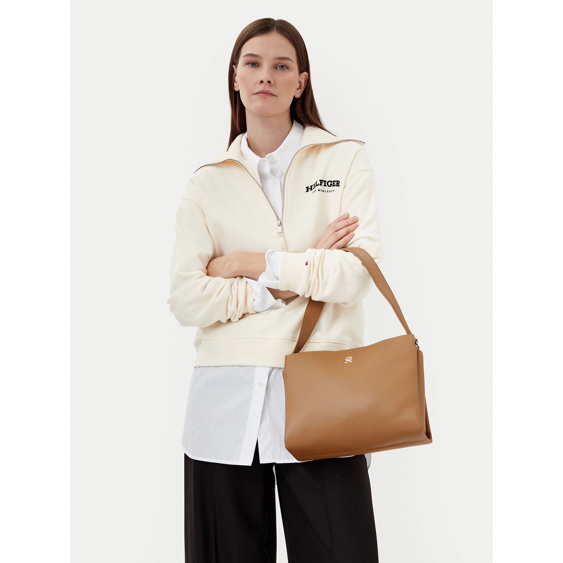 Τσάντα Tommy Hilfiger Th Legacy Med Satchel AW0AW17173 Καφέ